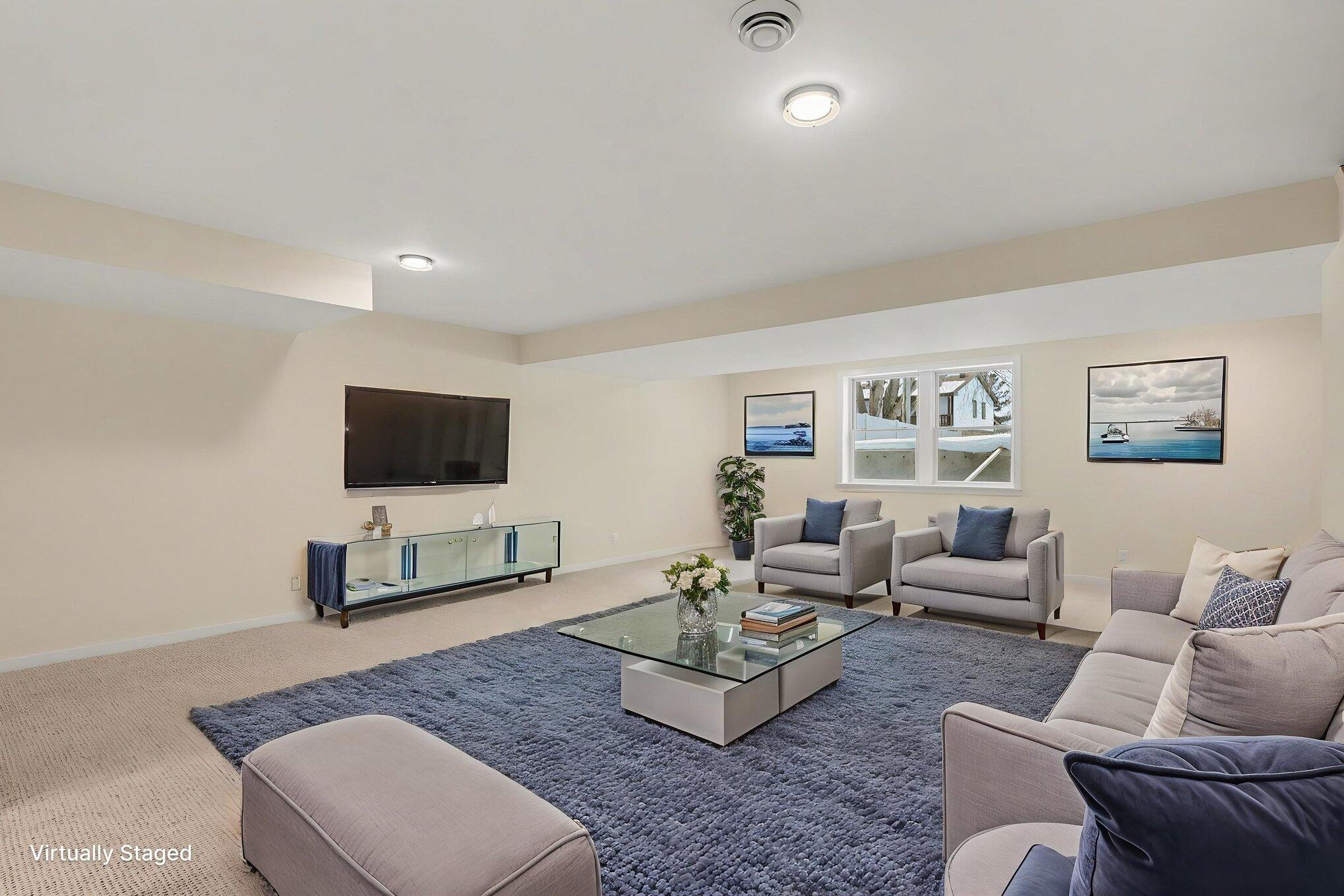 1032 Arlington Avenue Grand Haven MI 49417
