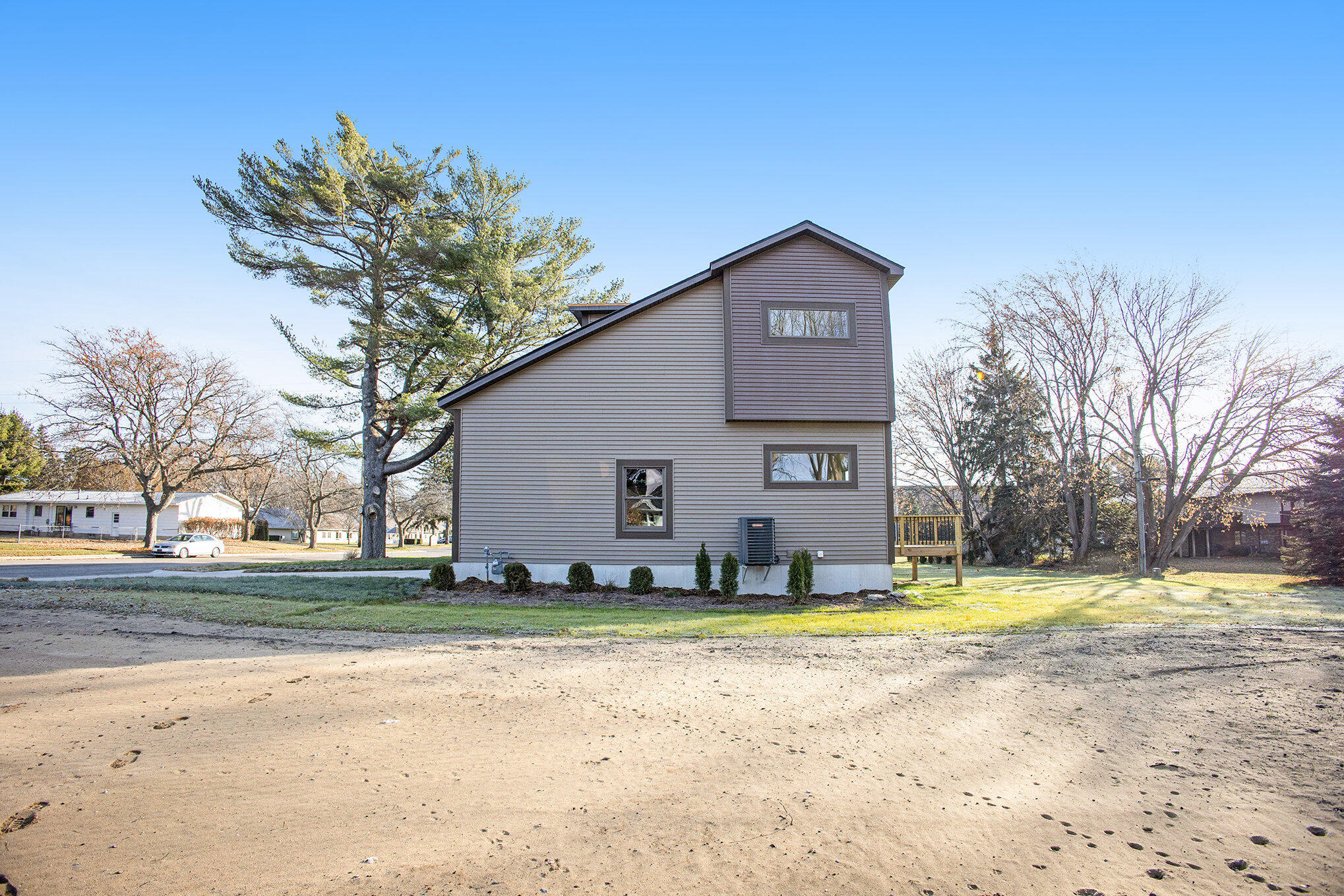 1032 Arlington Avenue Grand Haven MI 49417