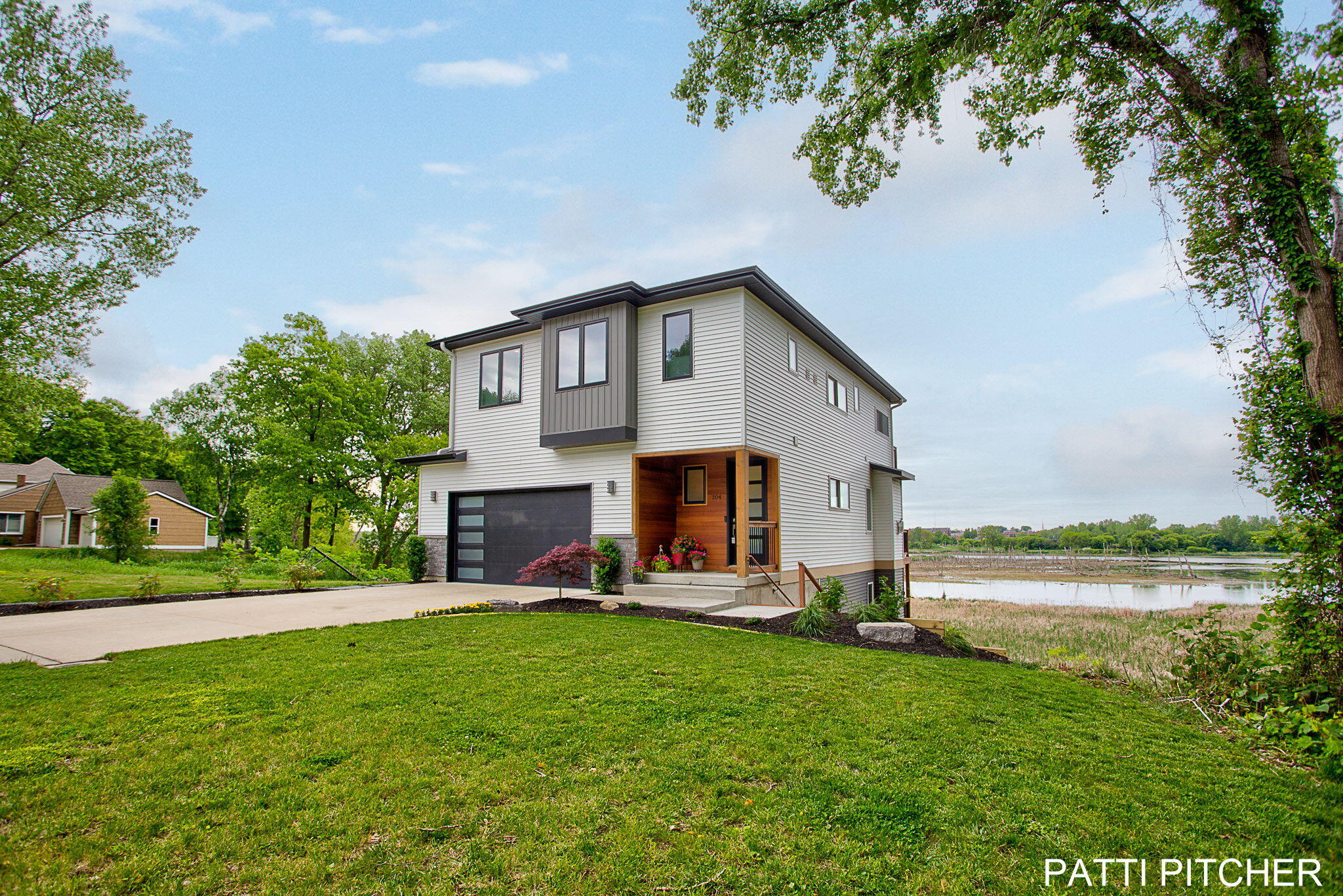 104 River Hills Drive Holland MI 49424