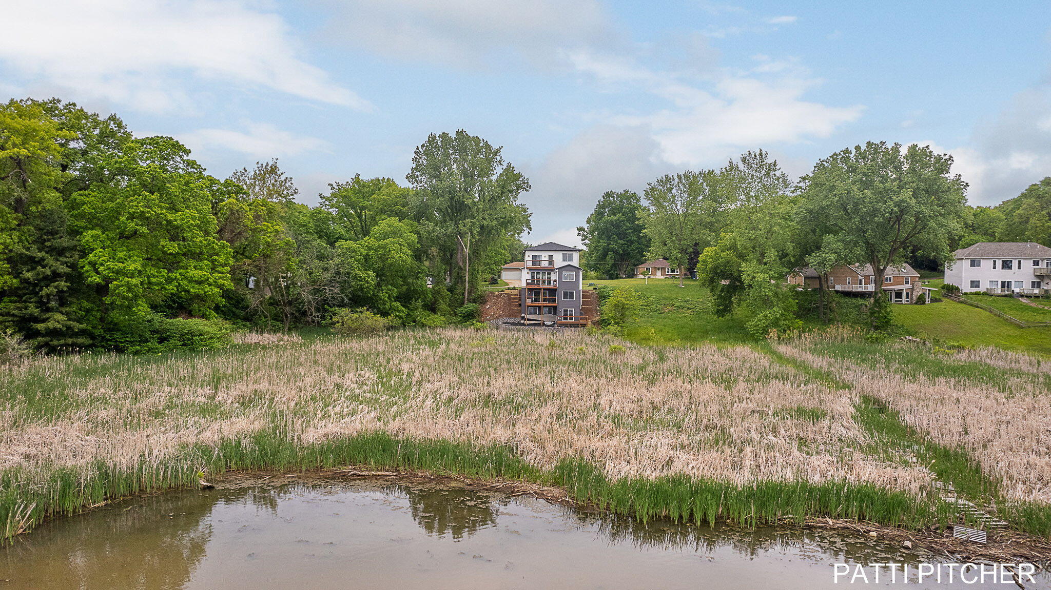 104 River Hills Drive Holland MI 49424