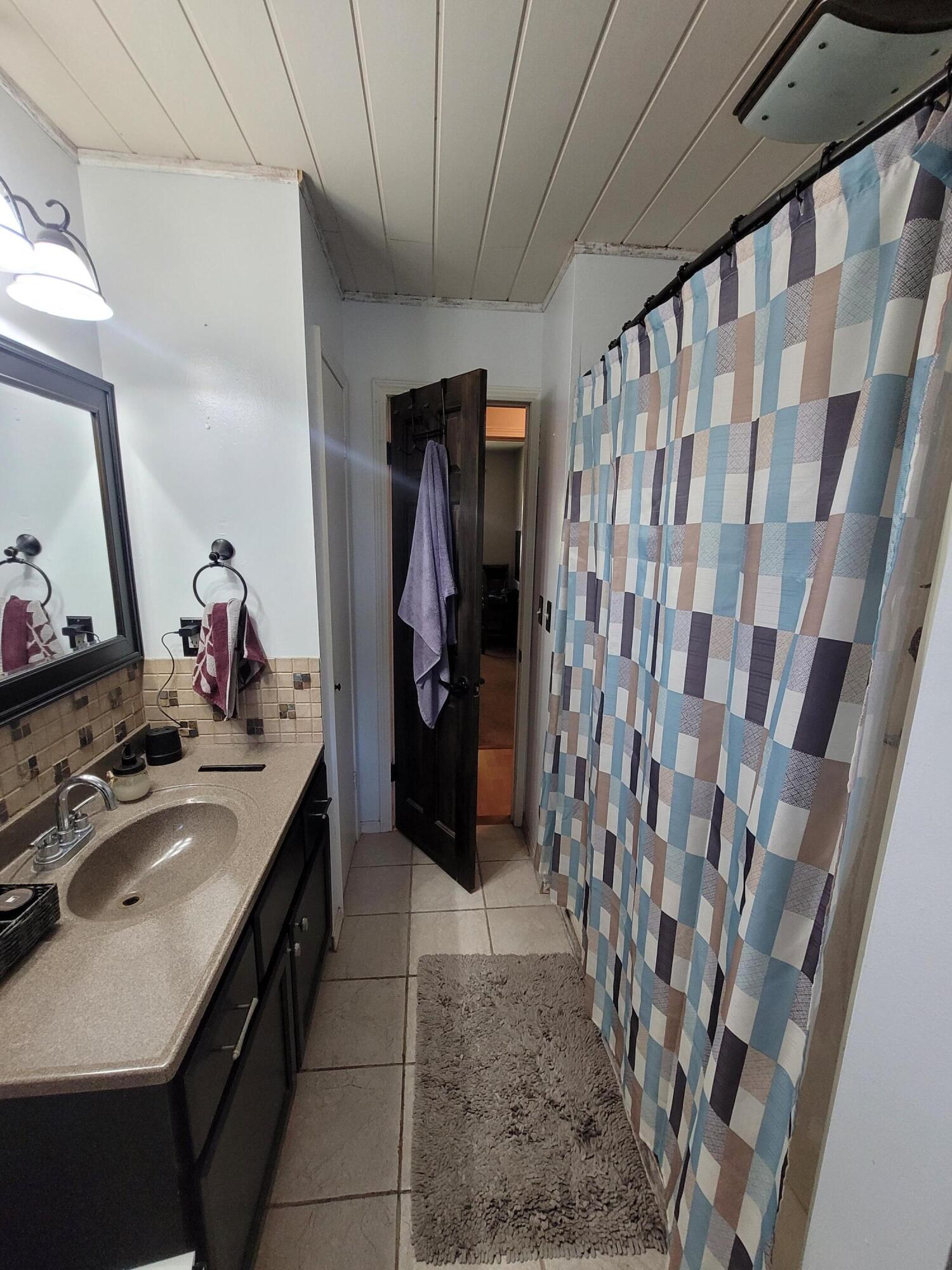 4356 Armstrong Road Norton Shores MI 49441