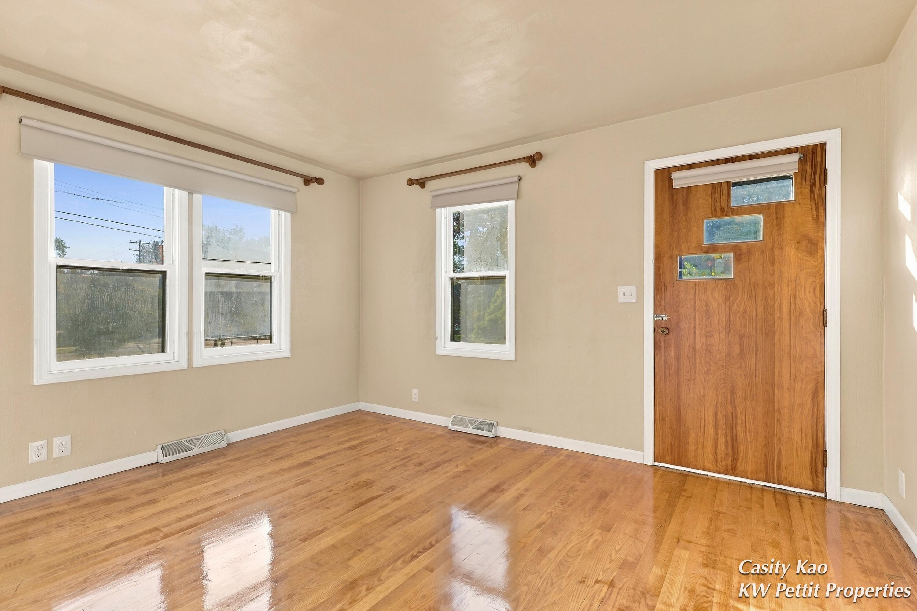 1247 Mason Street NE Grand Rapids MI 49503