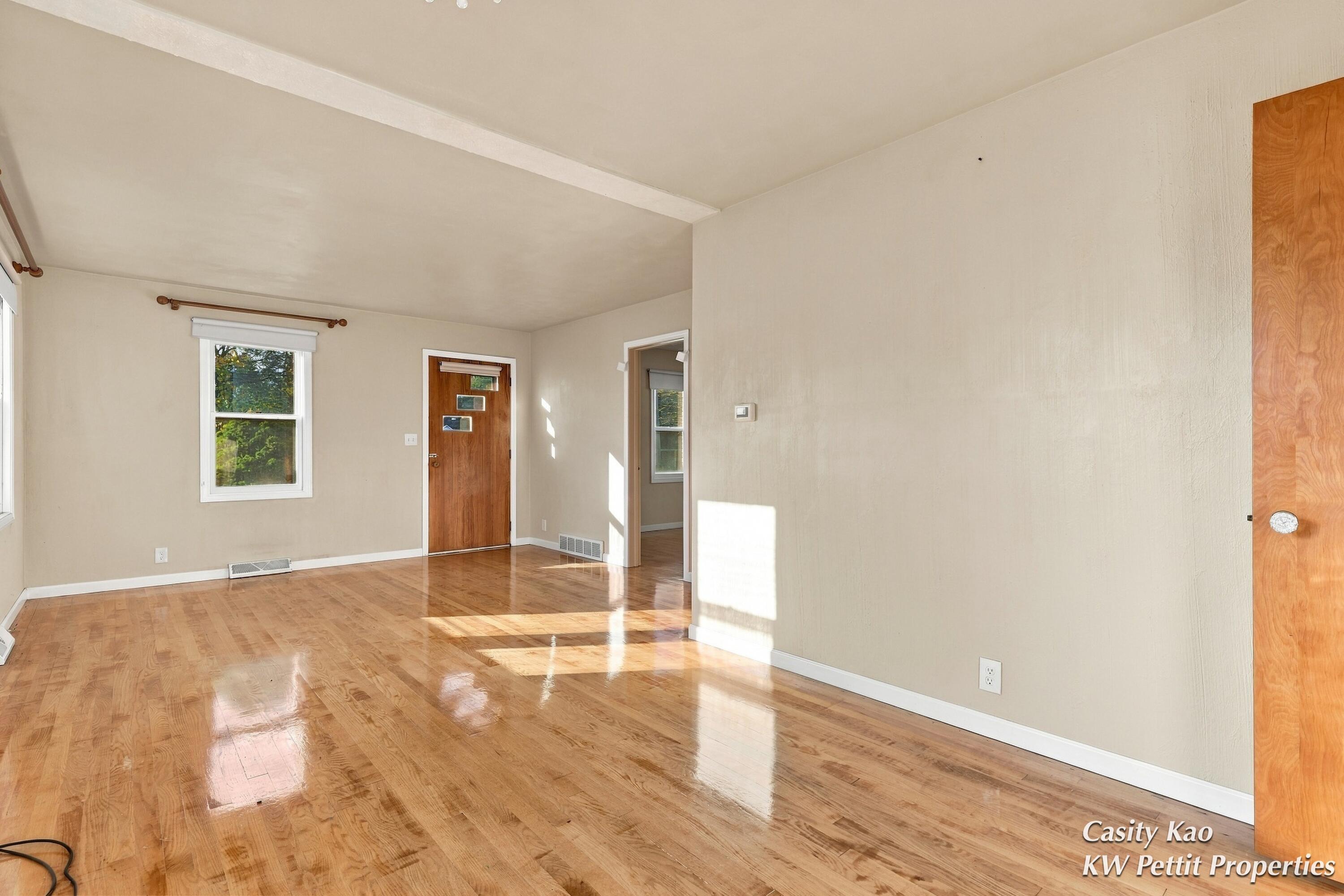 1247 Mason Street NE Grand Rapids MI 49503