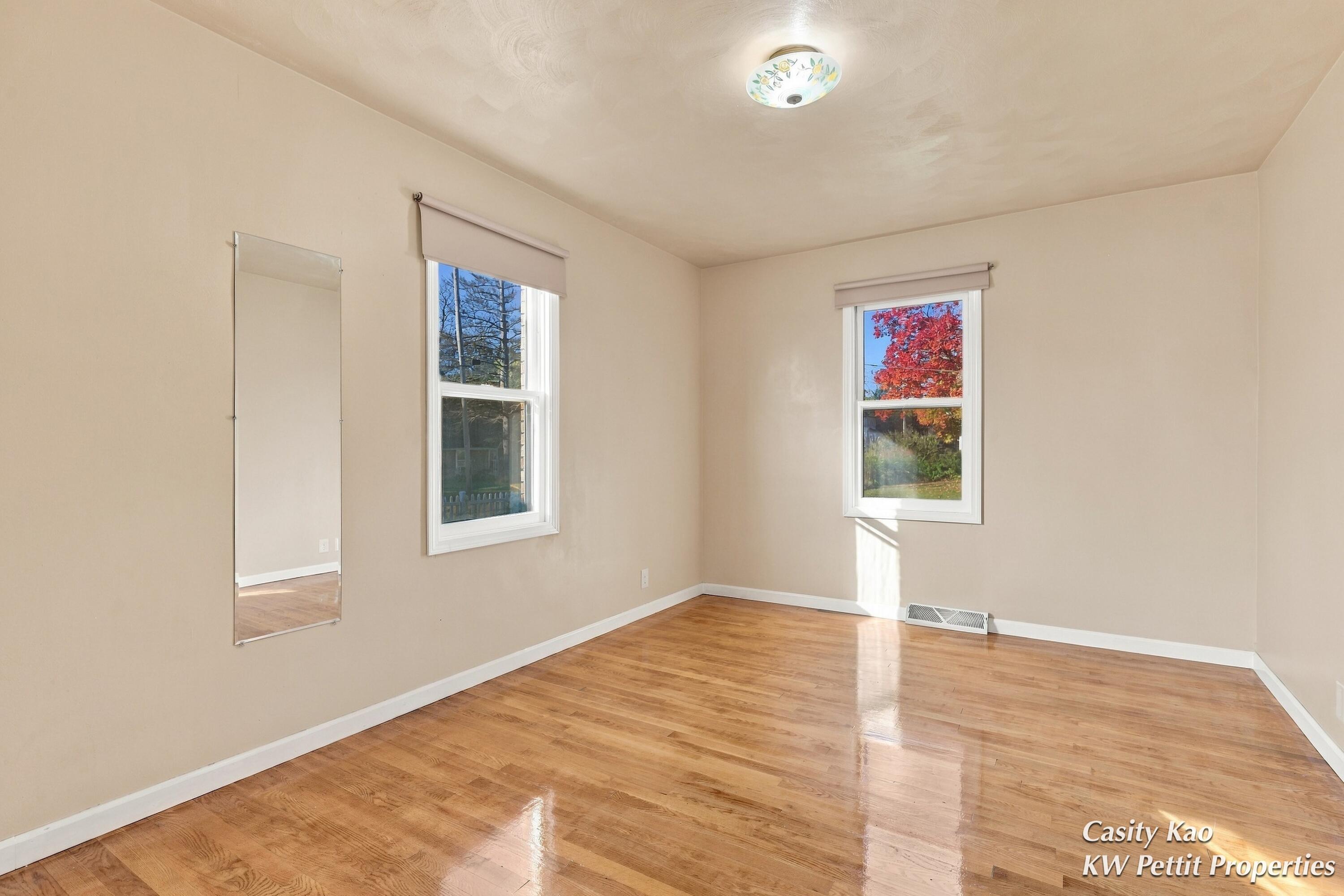 1247 Mason Street NE Grand Rapids MI 49503