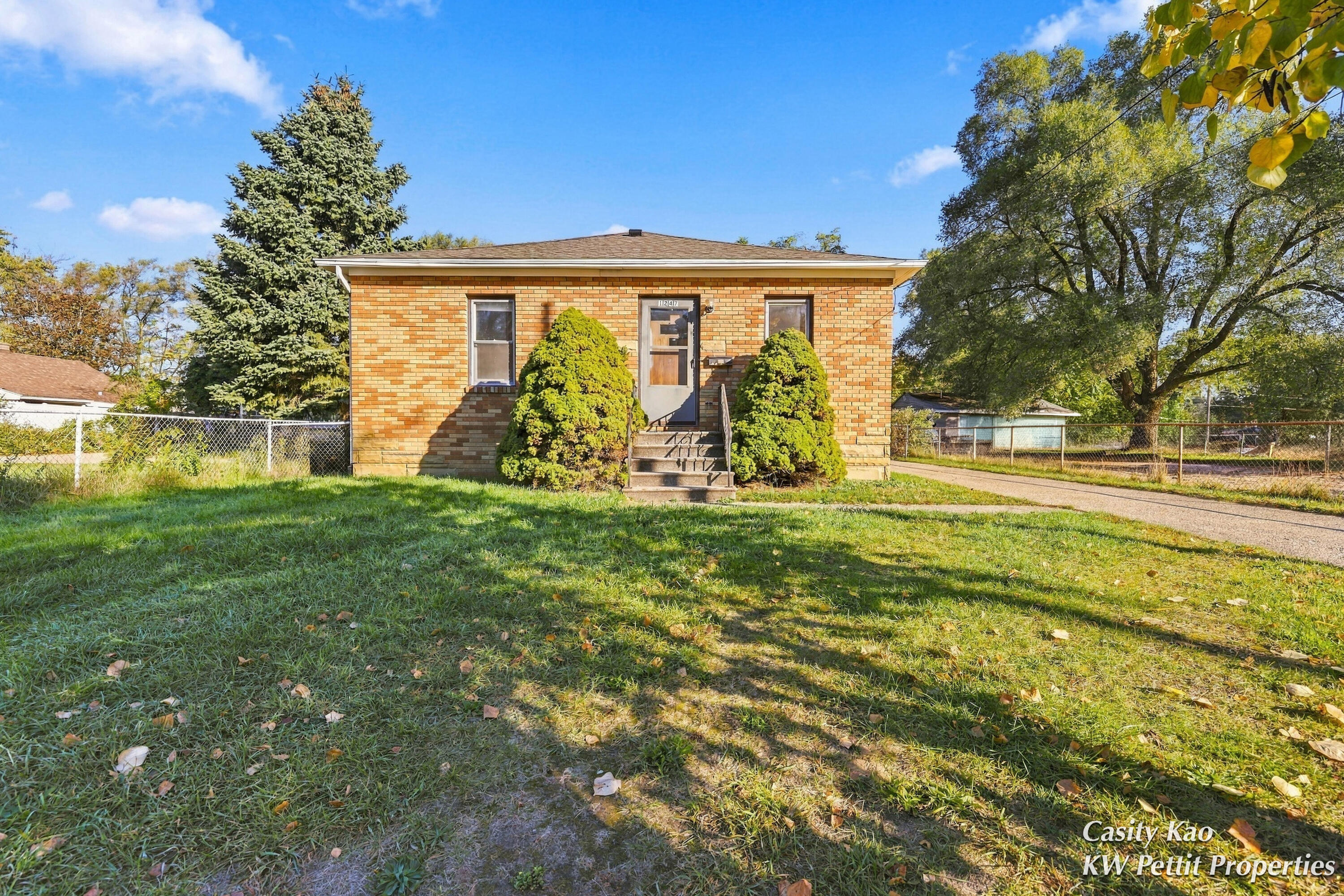 1247 Mason Street NE Grand Rapids MI 49503