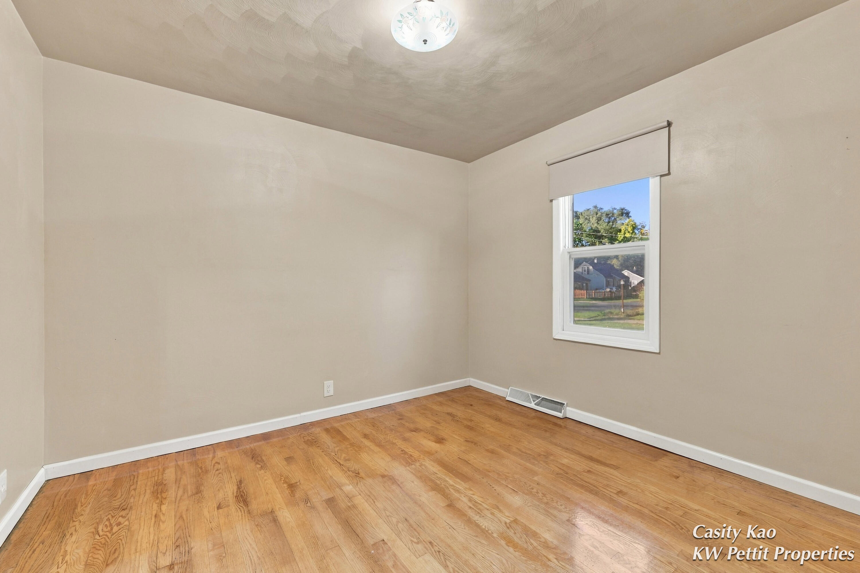 1247 Mason Street NE Grand Rapids MI 49503