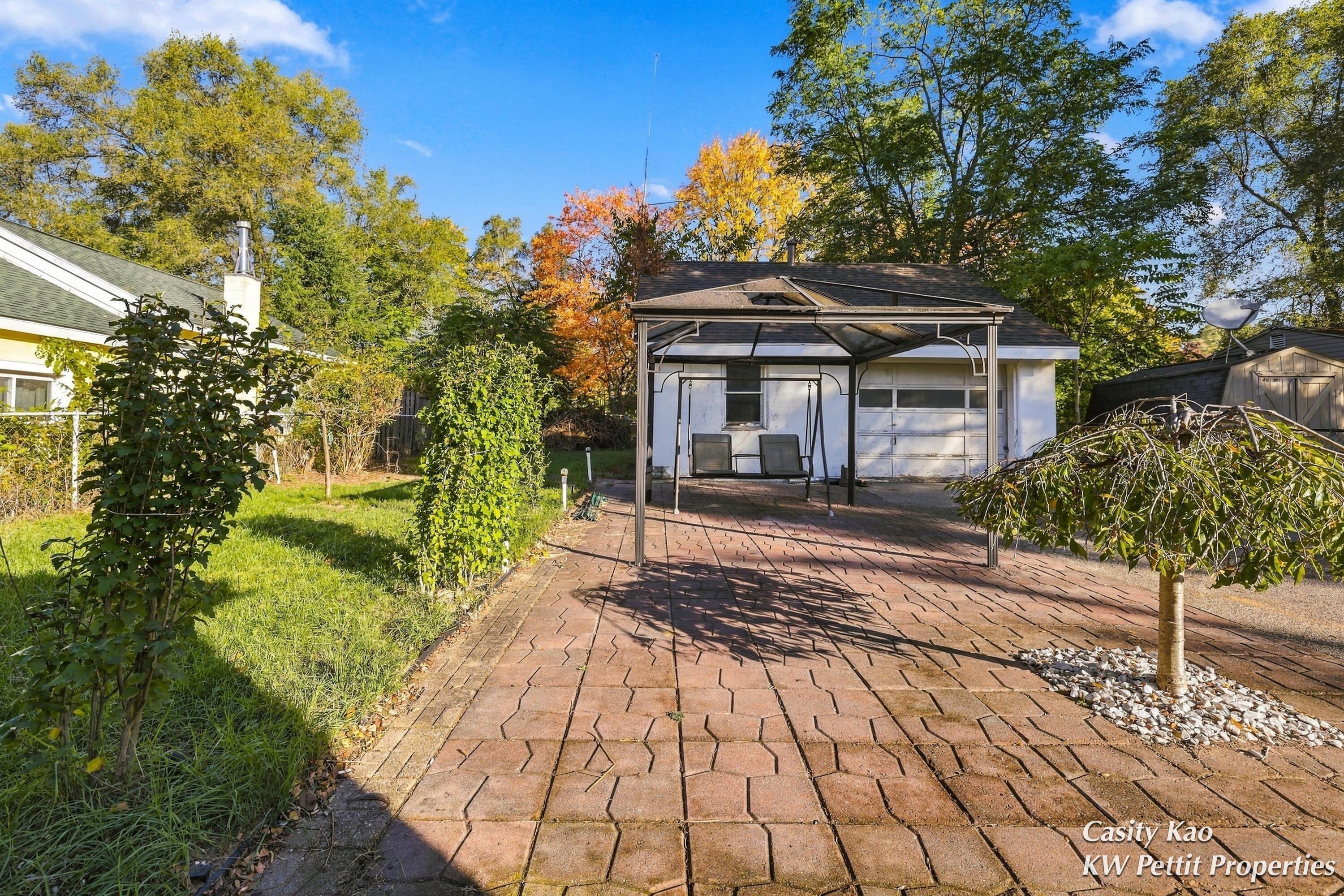 1247 Mason Street NE Grand Rapids MI 49503