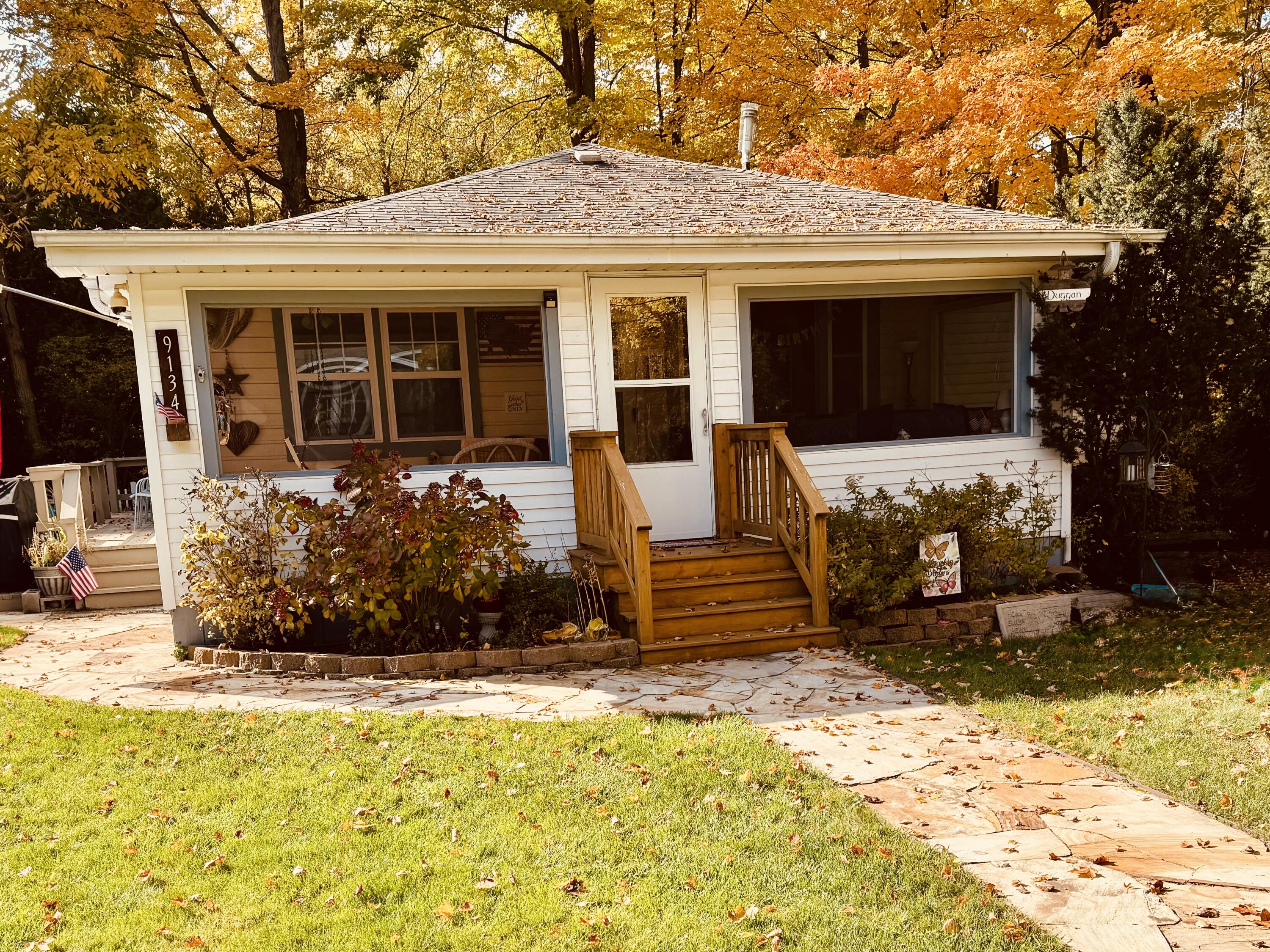 Sawyer MI, 9134 Leo Lane