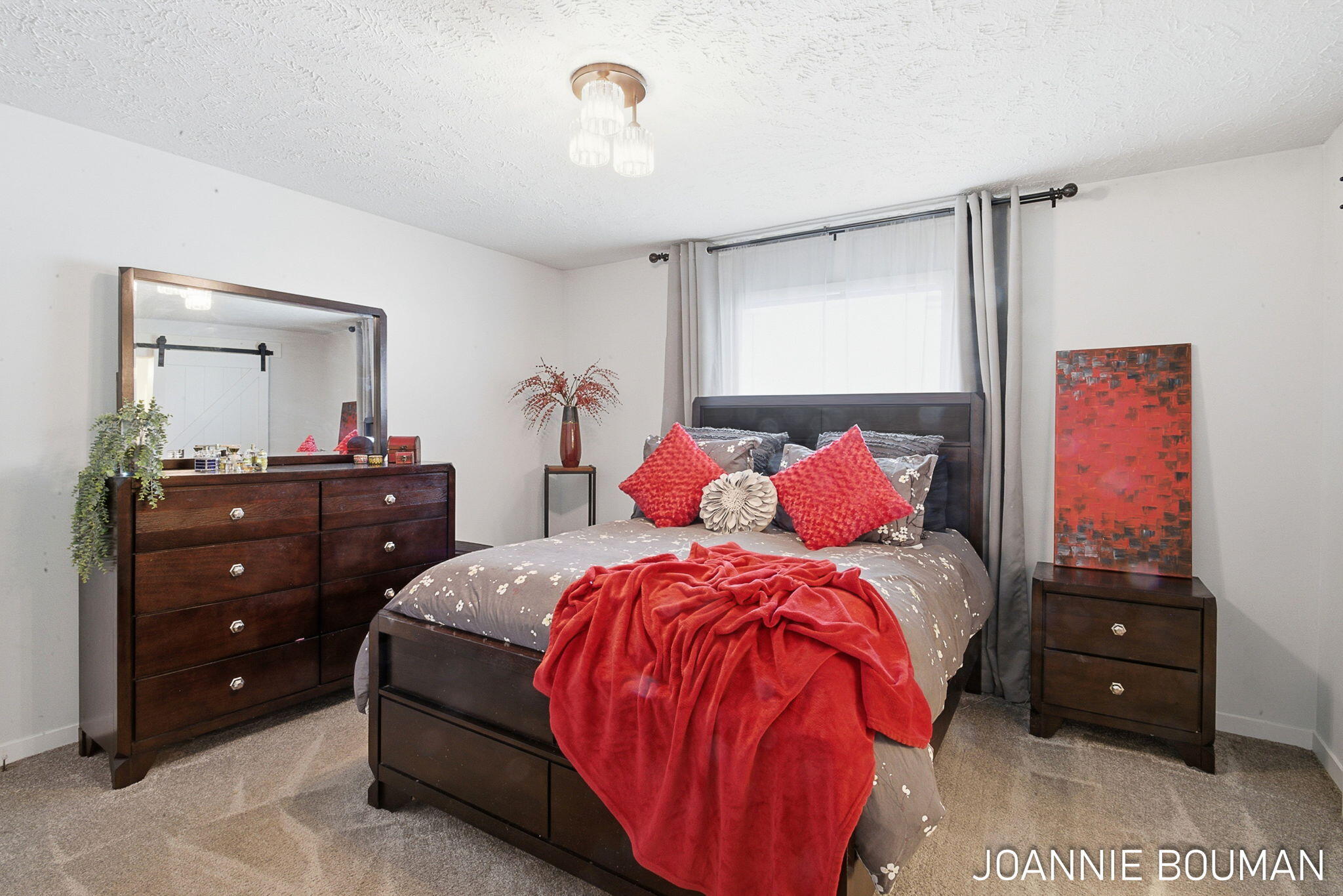 5230 E Sunfield Lane Holland MI 49423