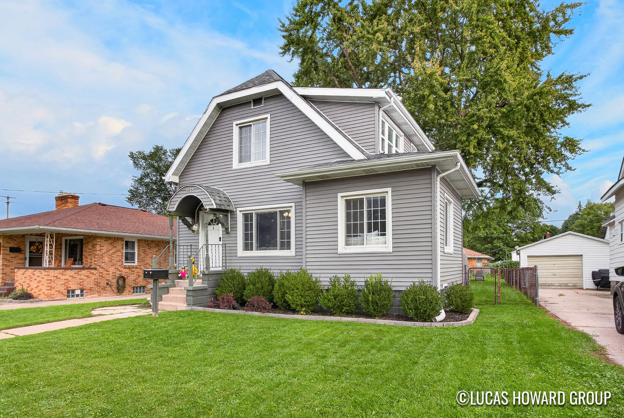 1035 Veto Street NW Grand Rapids MI 49504