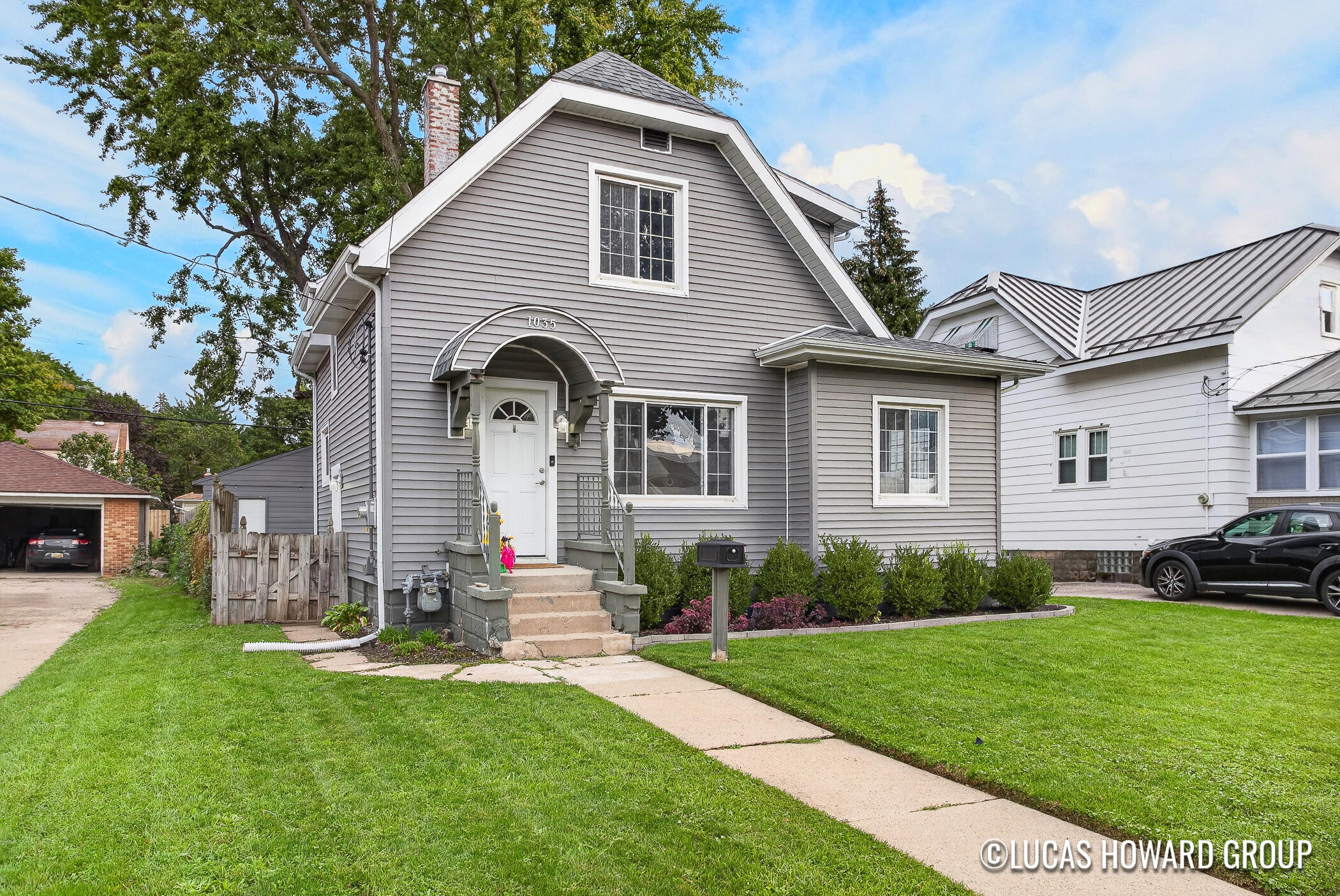 1035 Veto Street NW Grand Rapids MI 49504