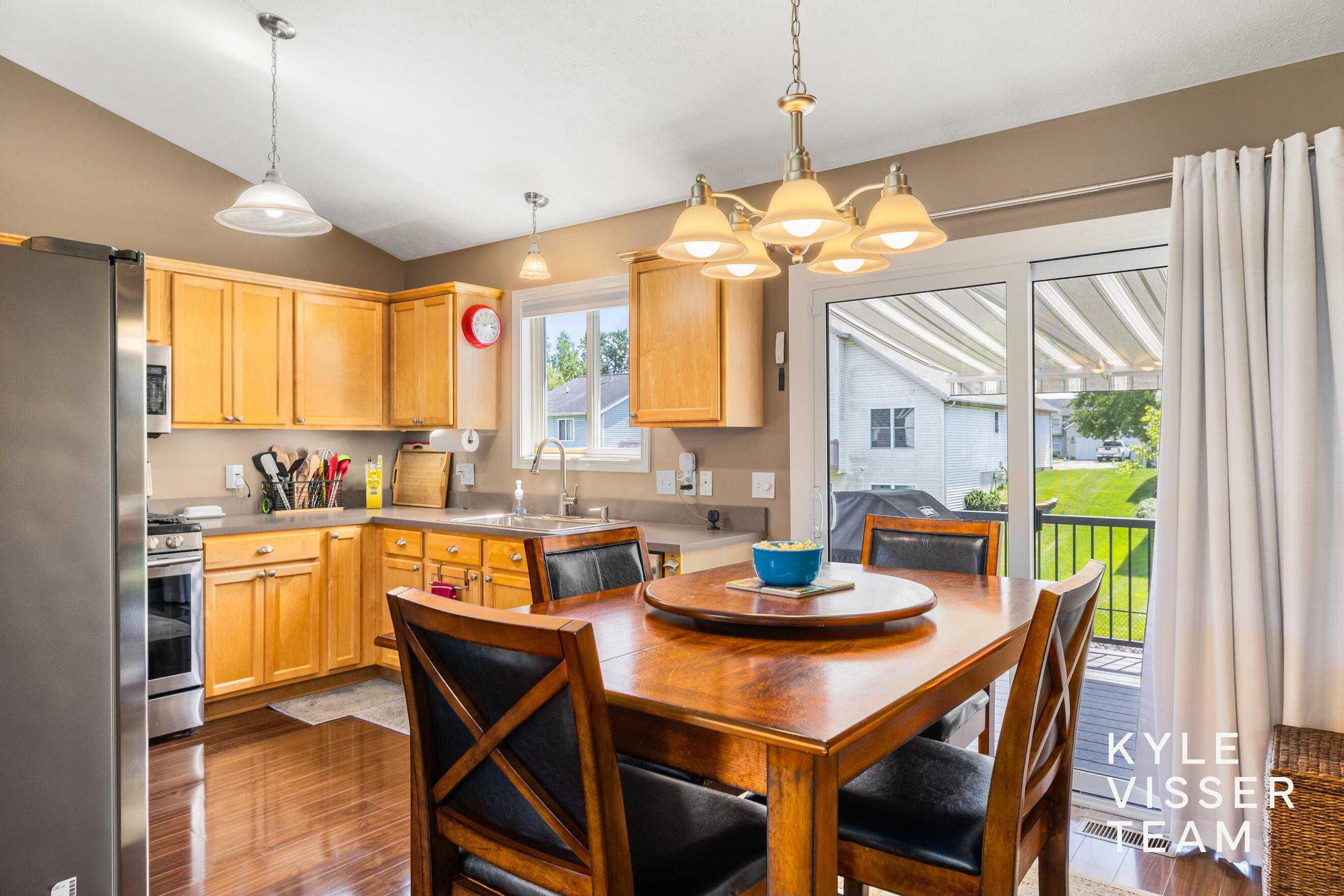 2916 Woodglen Street NW Grand Rapids MI 49504