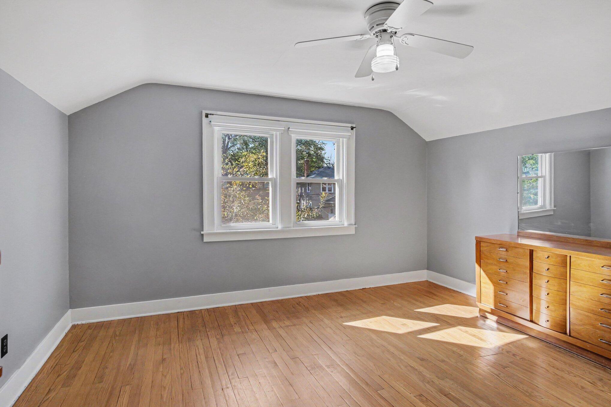 48 Mayfield Avenue NE Grand Rapids MI 49503