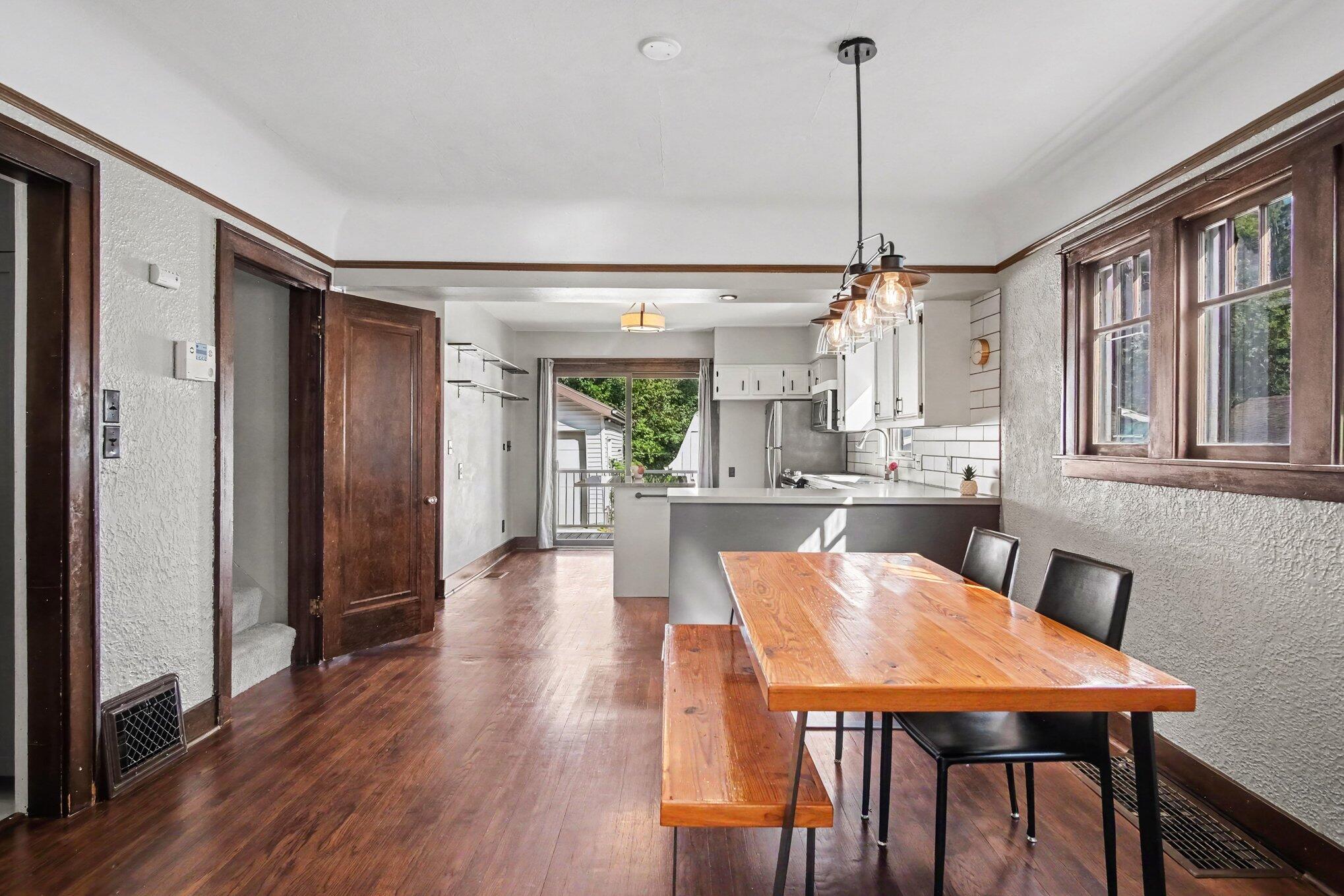 48 Mayfield Avenue NE Grand Rapids MI 49503