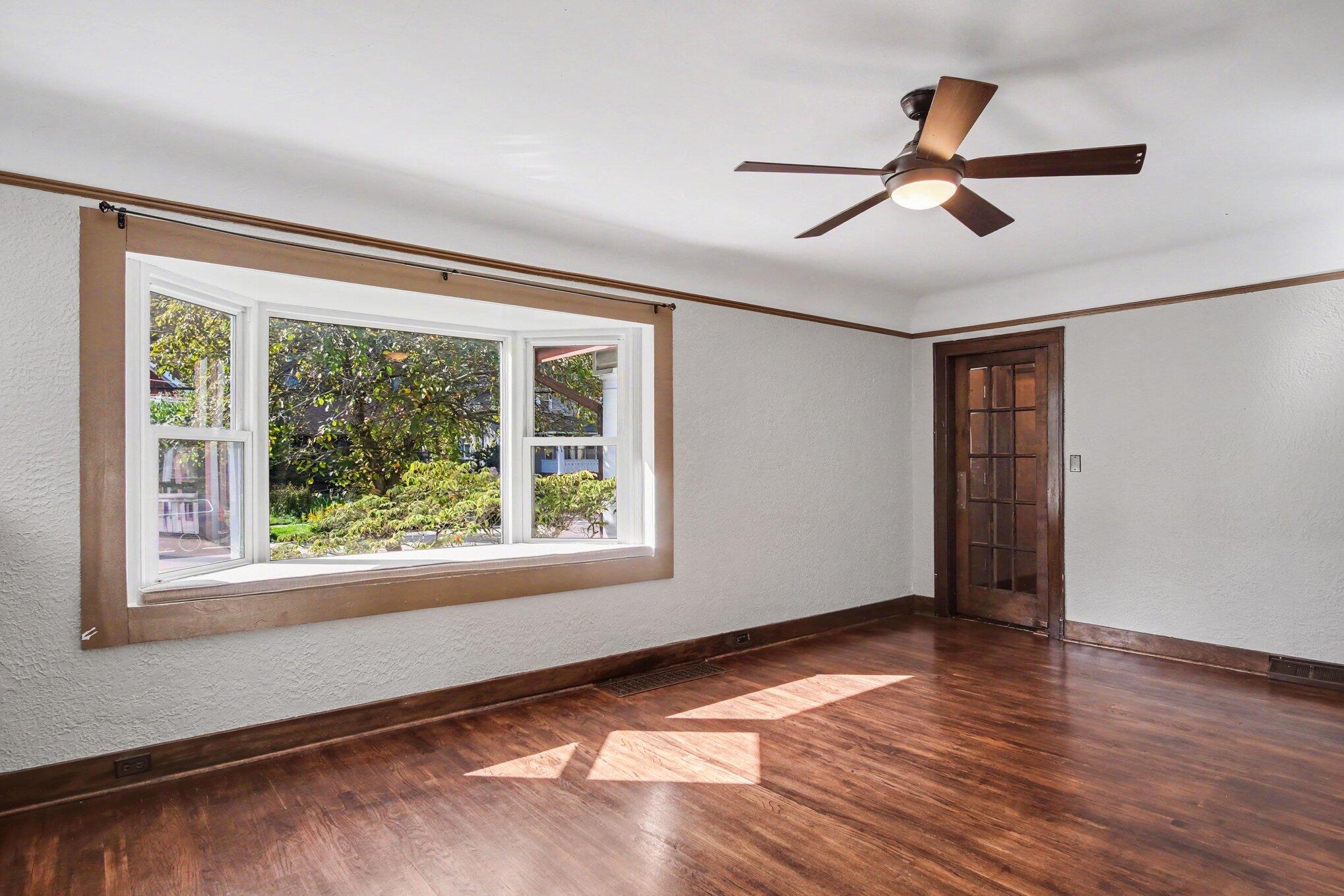 48 Mayfield Avenue NE Grand Rapids MI 49503