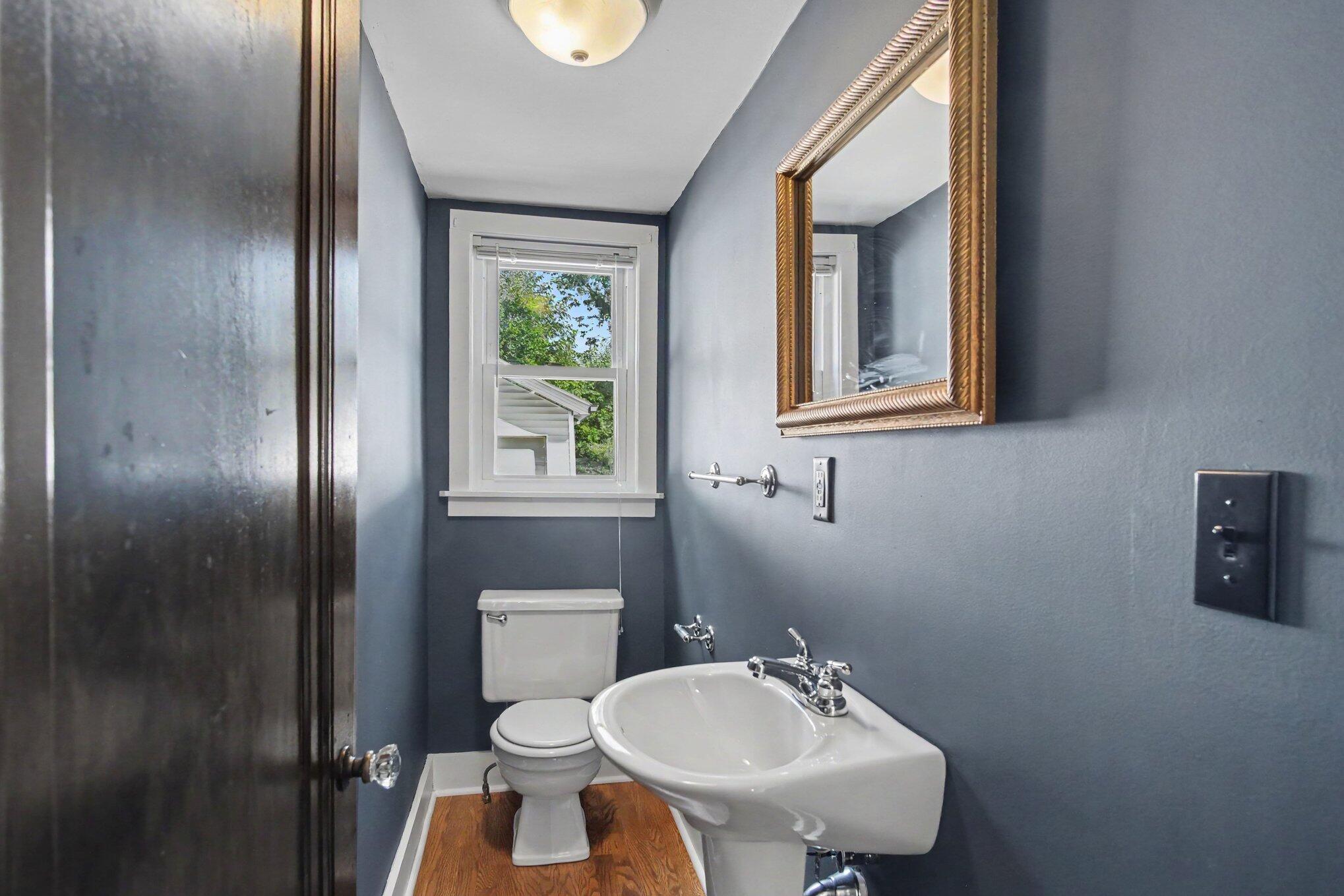 48 Mayfield Avenue NE Grand Rapids MI 49503