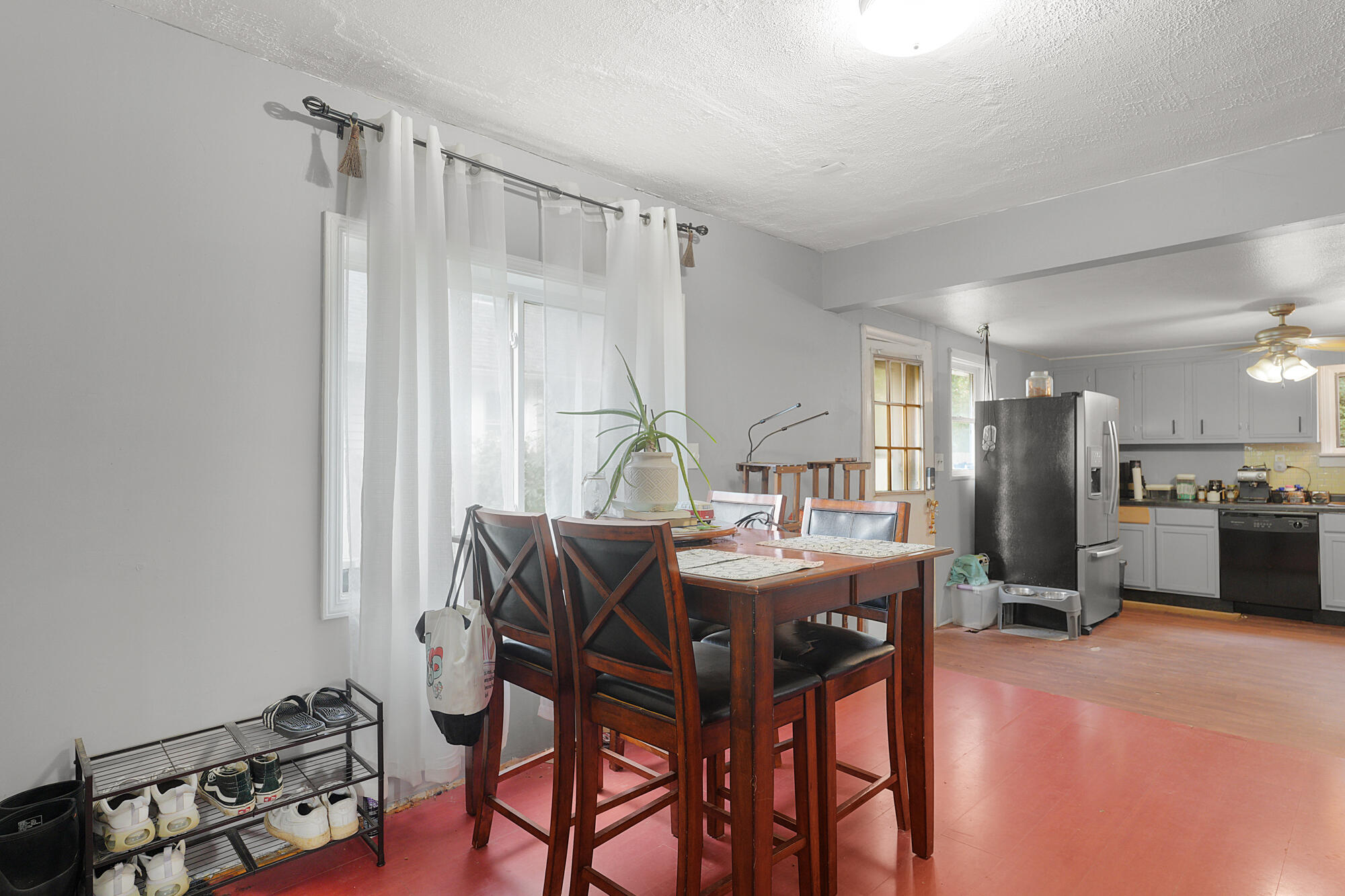 2142 Saint Charles Avenue SW Grand Rapids MI 49507