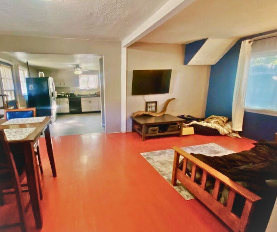 2142 Saint Charles Avenue SW Grand Rapids MI 49507