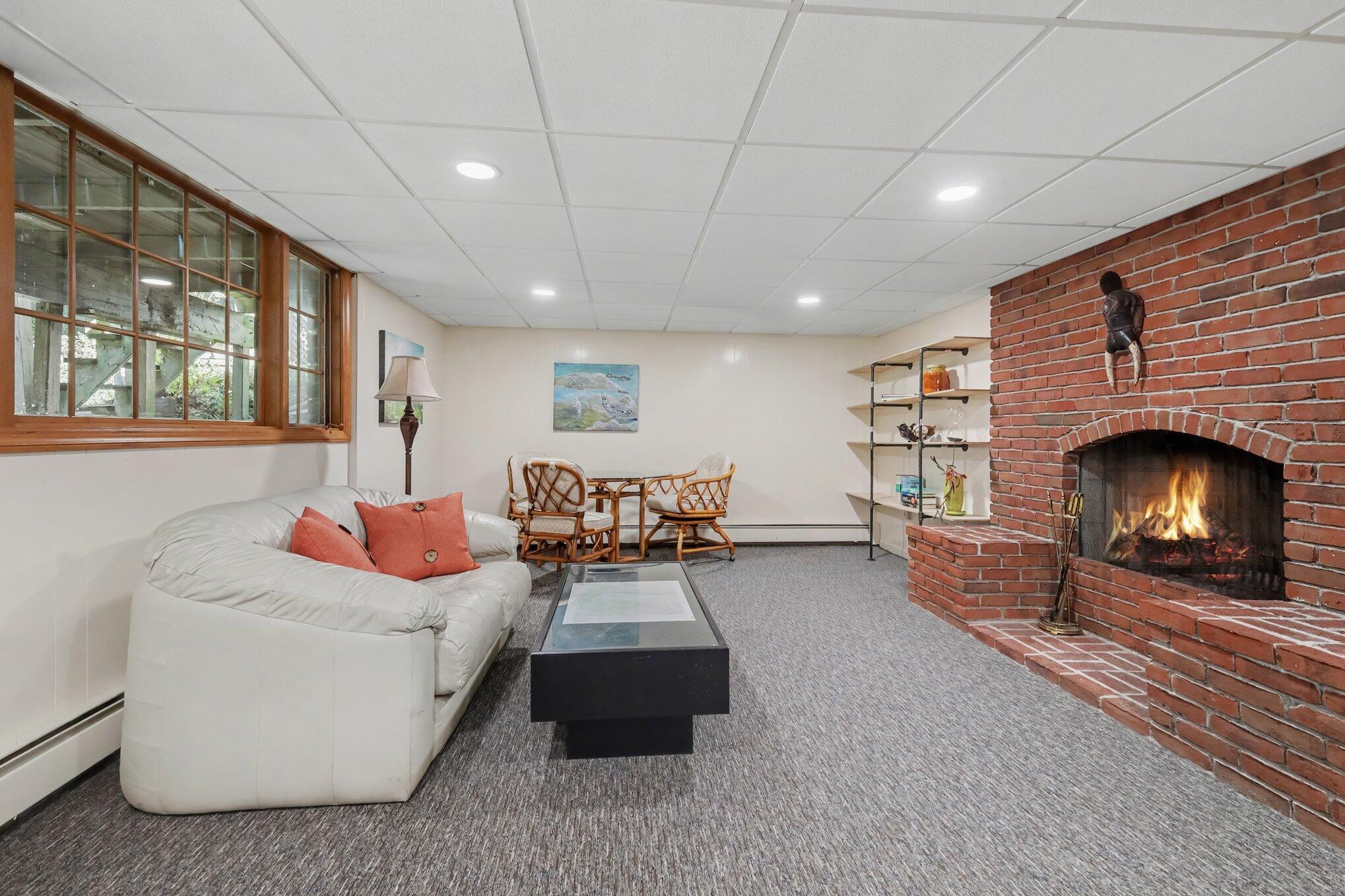 2535 Annchester Drive SE Grand Rapids MI 49506