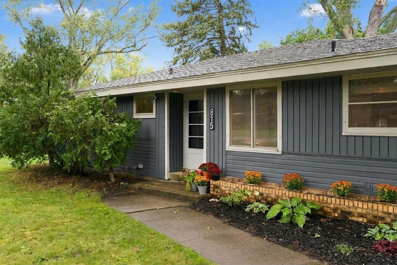 815 W 24th Street Holland MI 49423