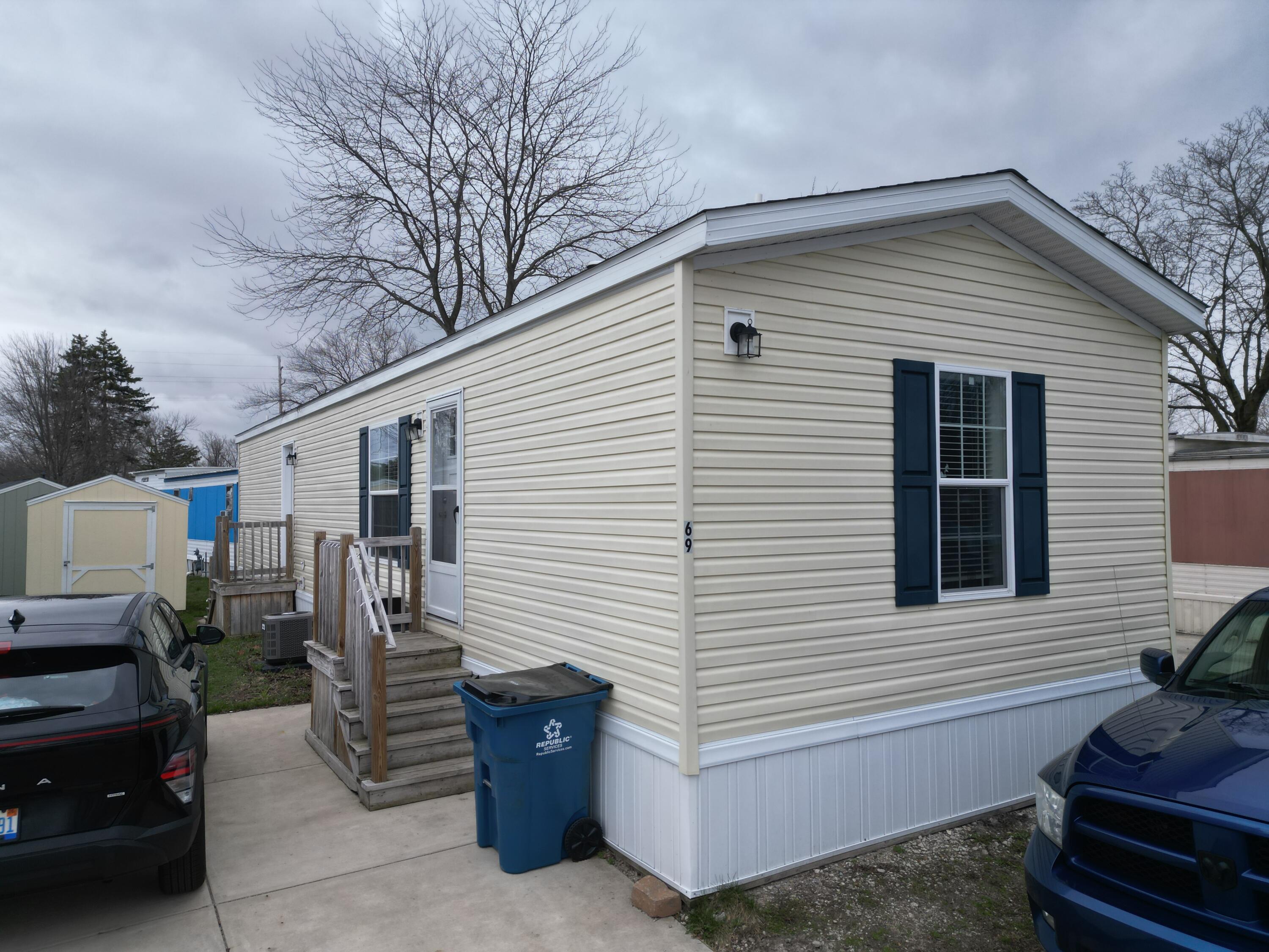 333 E Lakewood Boulevard Holland MI 49424
