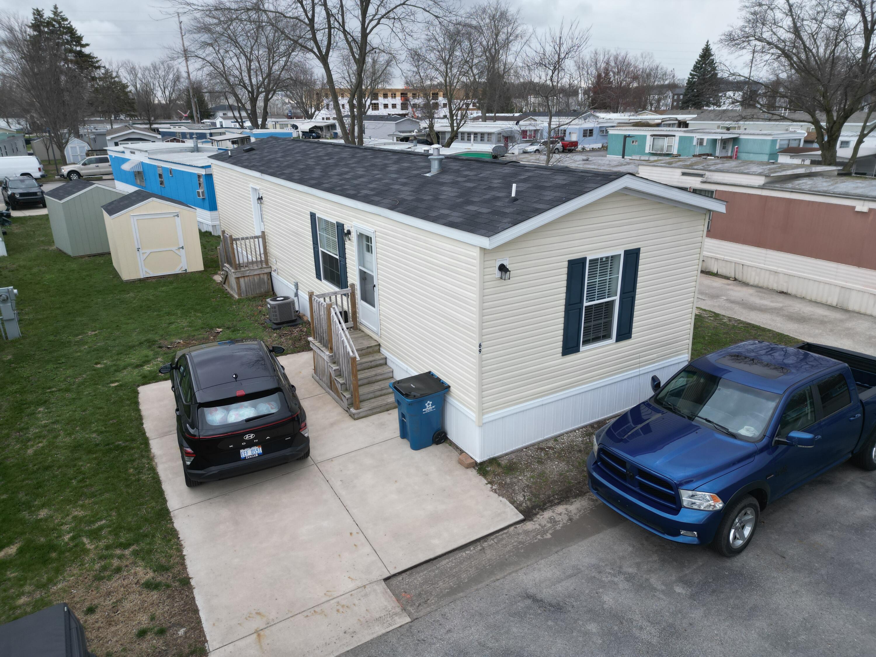 333 E Lakewood Boulevard Holland MI 49424