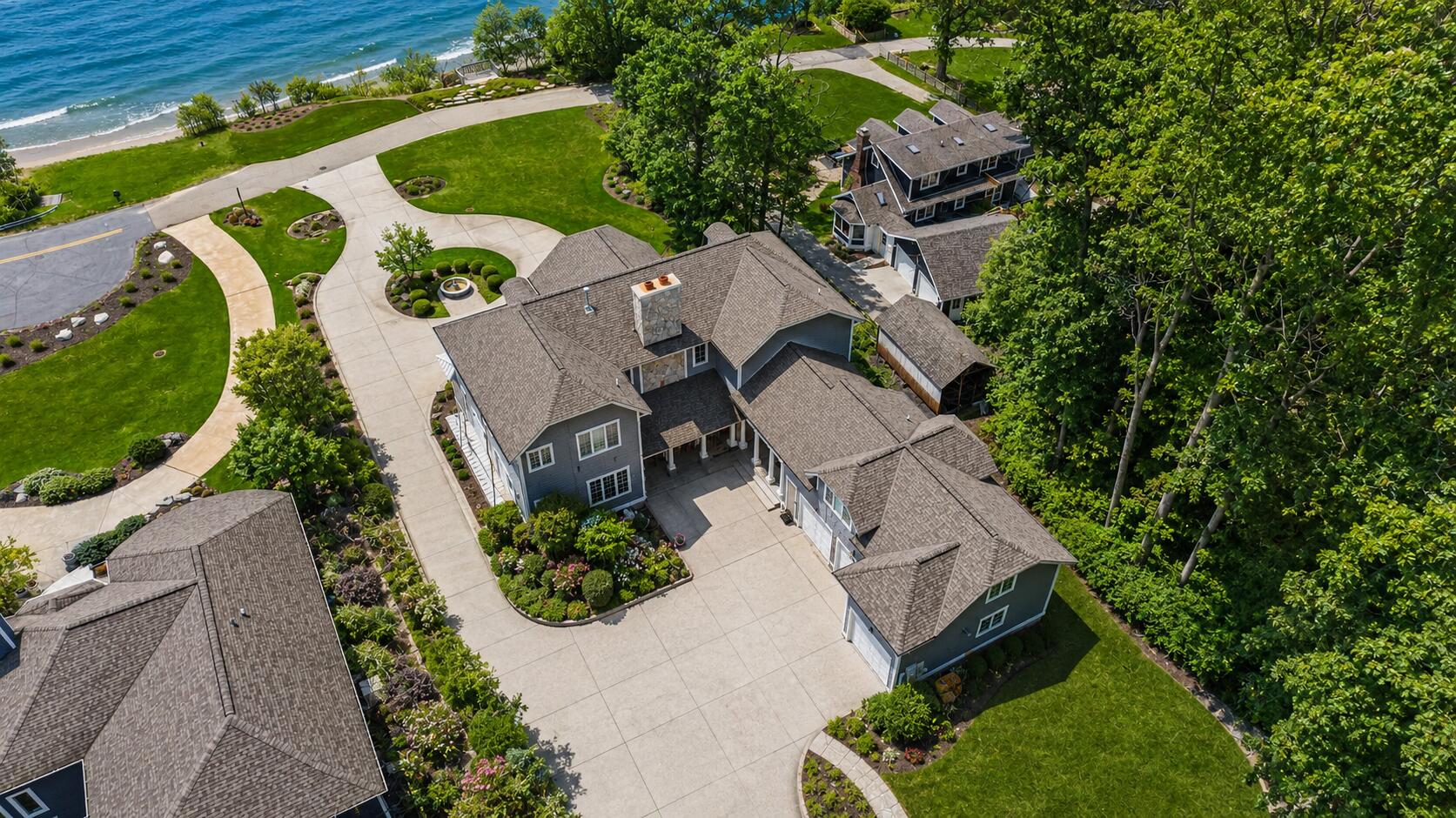 2817 Lakeshore Drive Fennville MI 49408