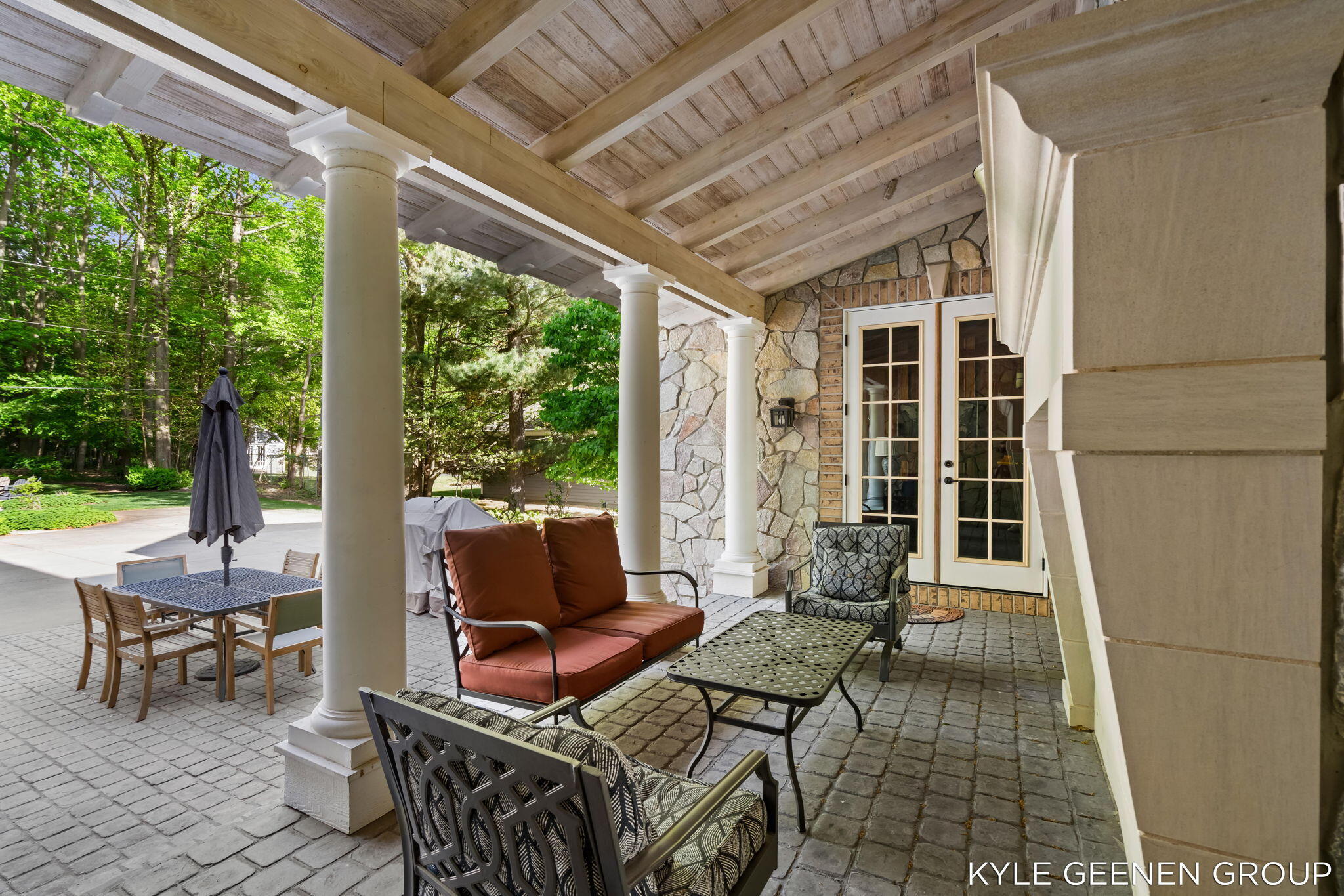 2817 Lakeshore Drive Fennville MI 49408