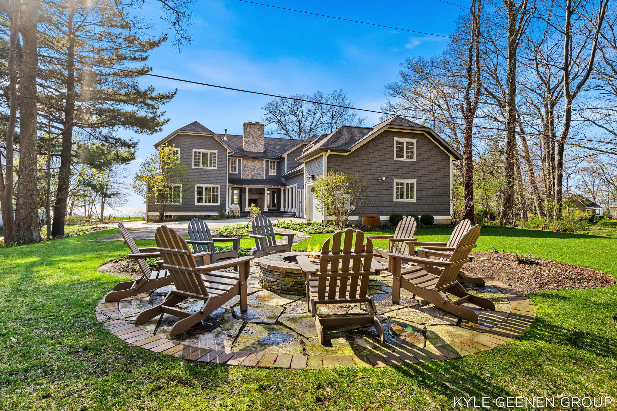 2817 Lakeshore Drive Fennville MI 49408