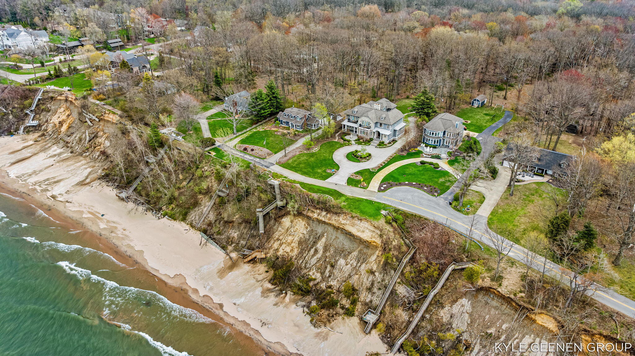 2817 Lakeshore Drive Fennville MI 49408