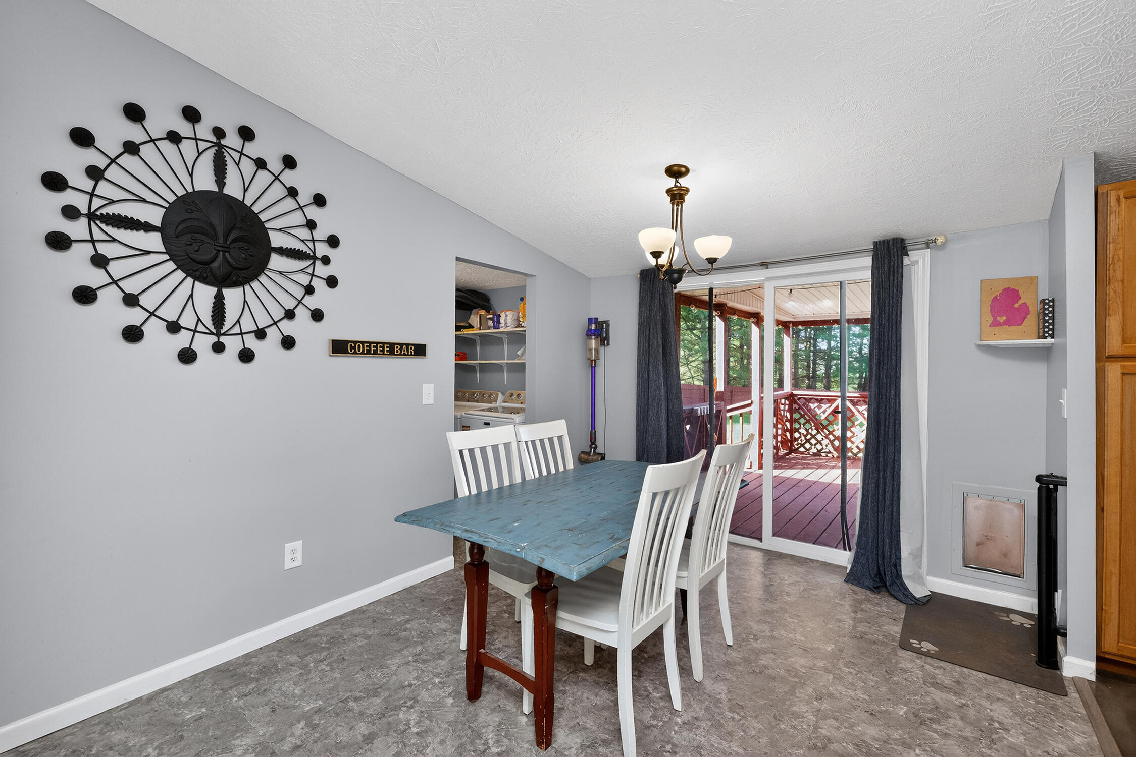 56504 Twin Lakes Road Cassopolis MI 49031