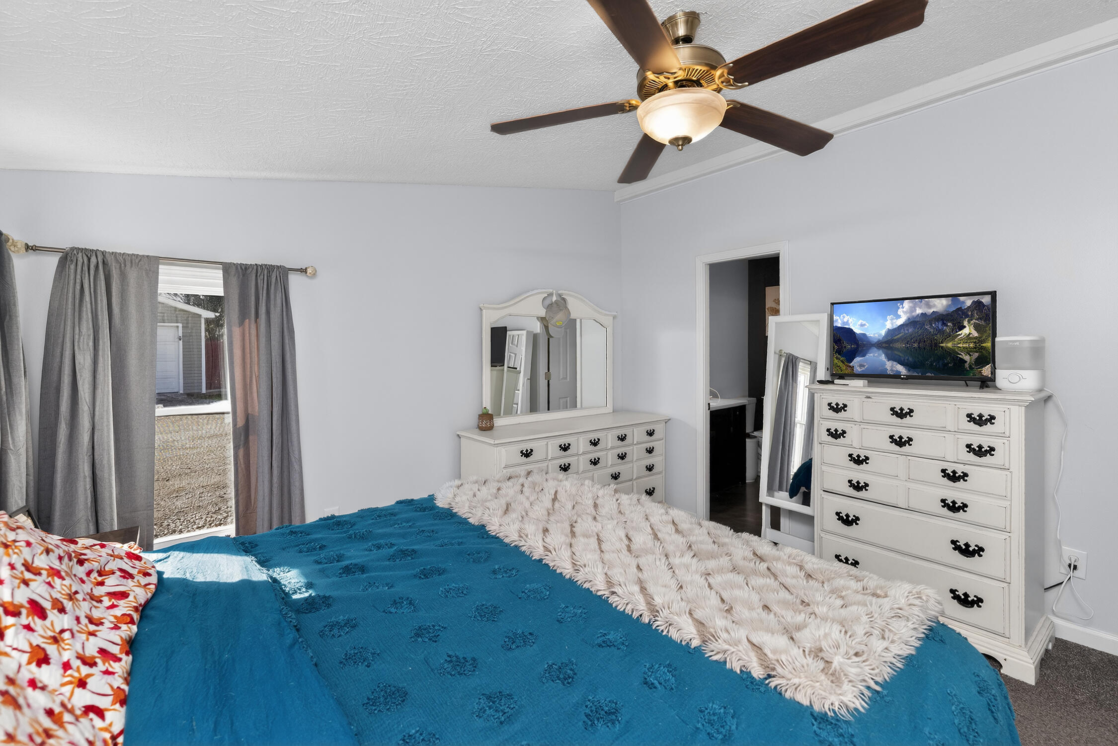 56504 Twin Lakes Road Cassopolis MI 49031