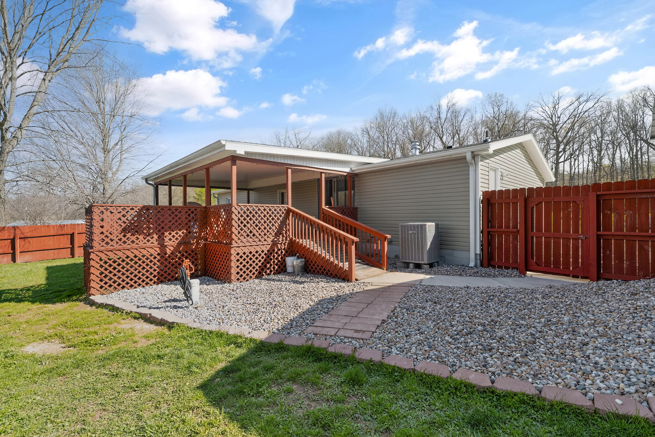 56504 Twin Lakes Road Cassopolis MI 49031