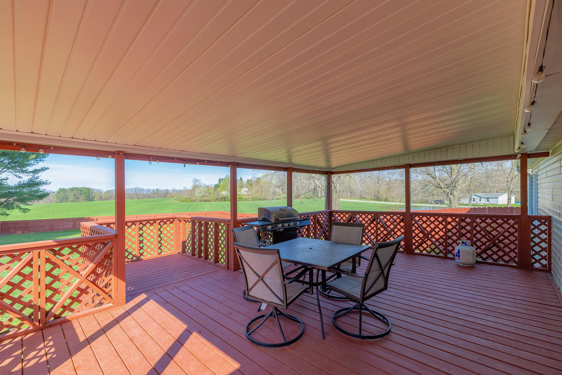 56504 Twin Lakes Road Cassopolis MI 49031