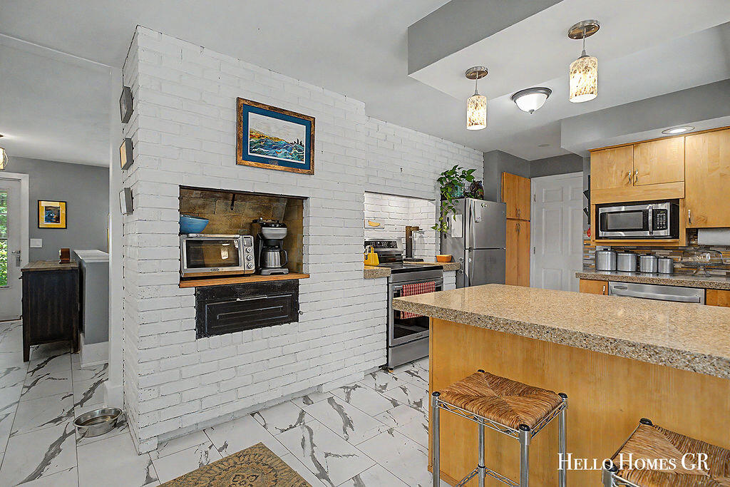 16680 Quincy Street Holland MI 49424