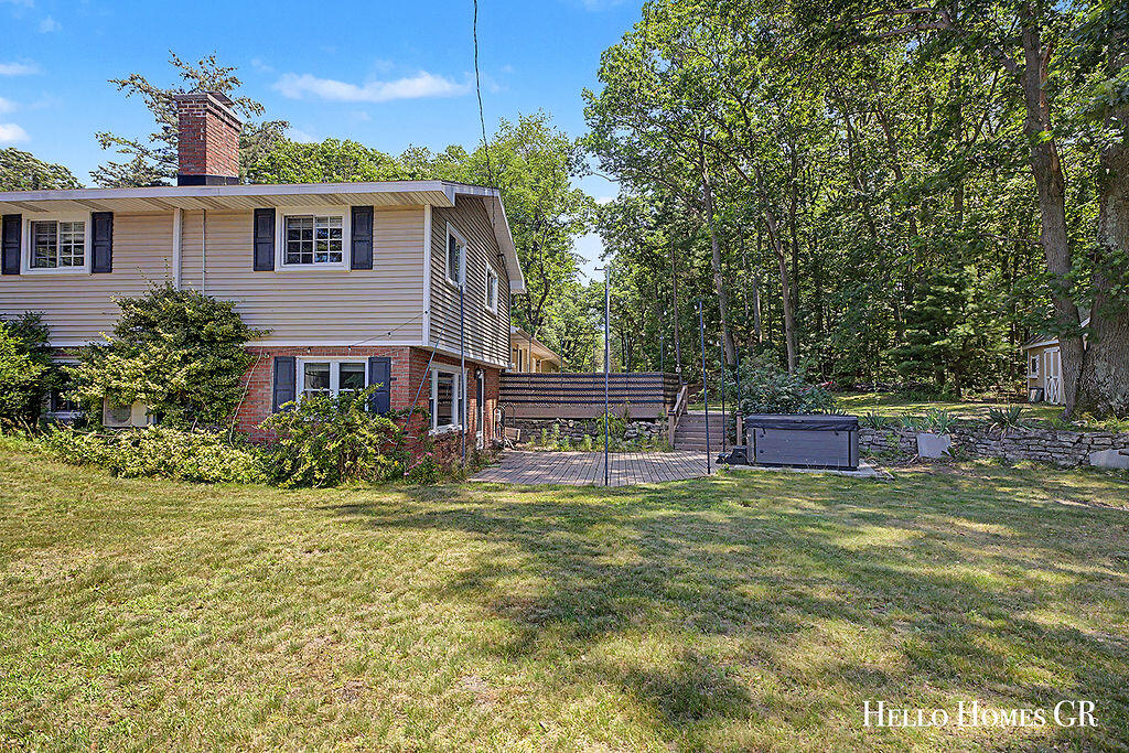 16680 Quincy Street Holland MI 49424