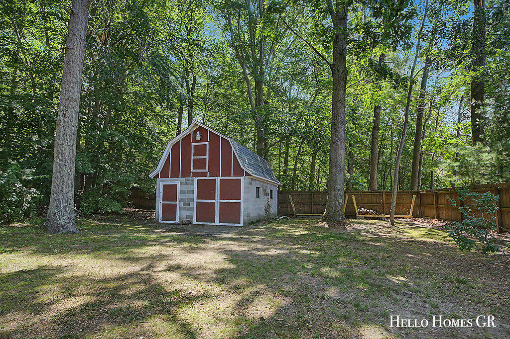 16680 Quincy Street Holland MI 49424