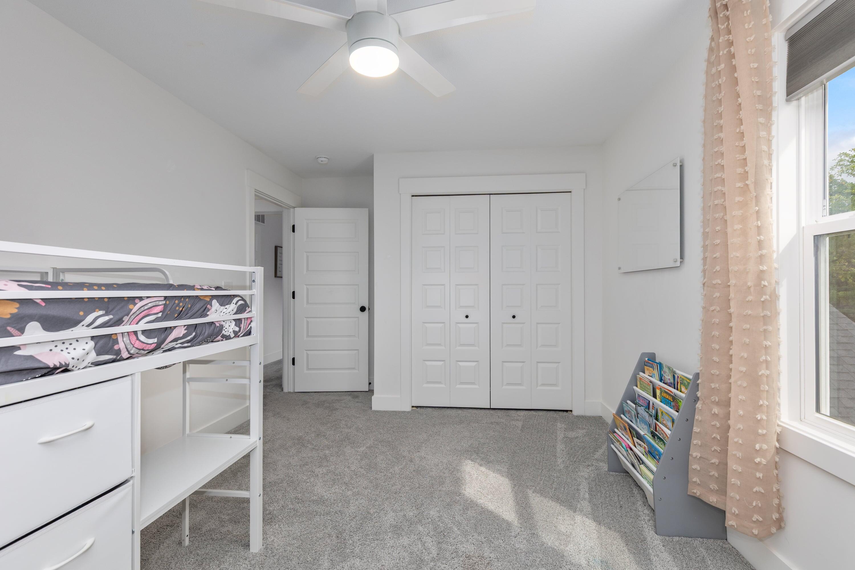 6664 Inwood Ridge Drive NE Rockford MI 49341