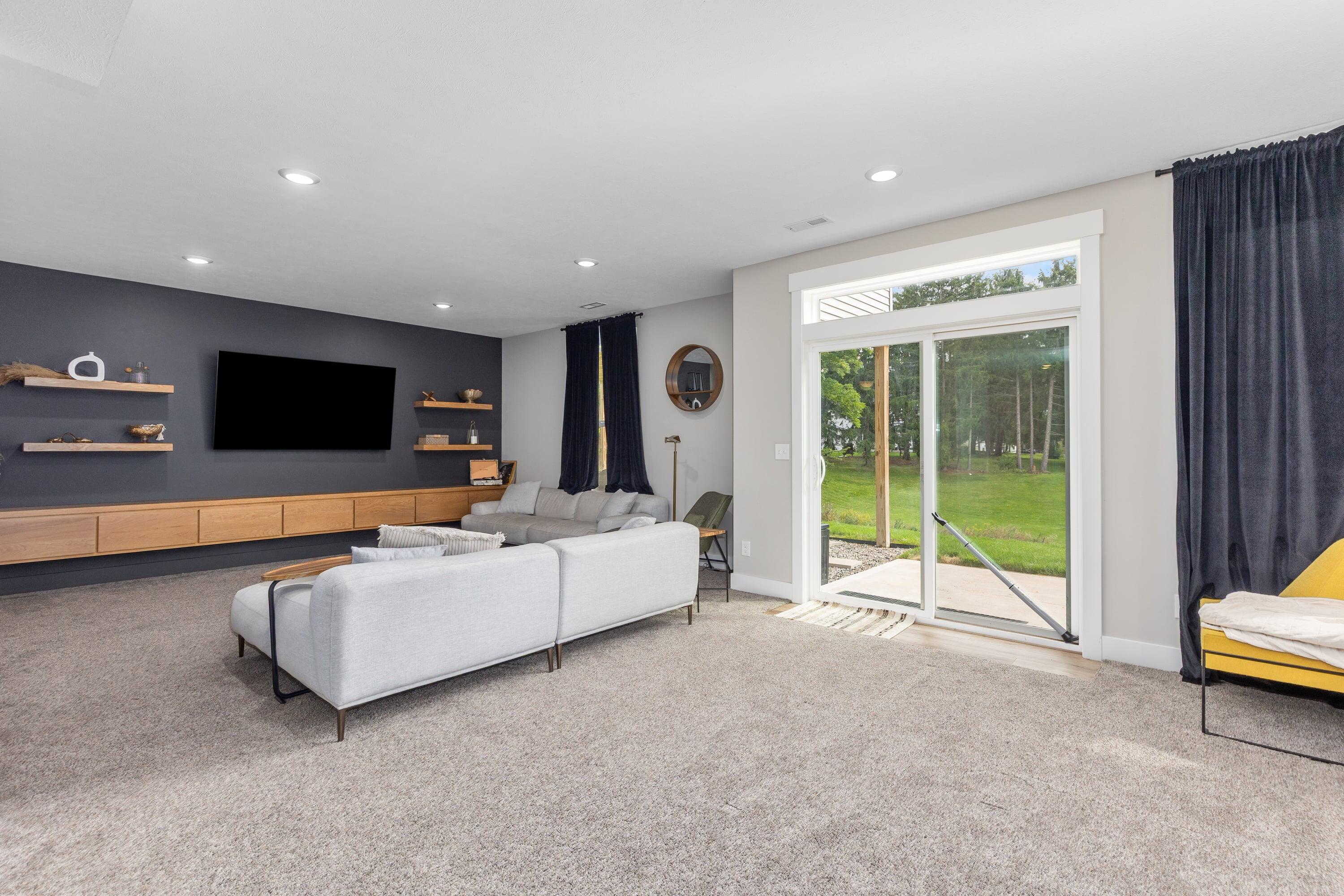 6664 Inwood Ridge Drive NE Rockford MI 49341