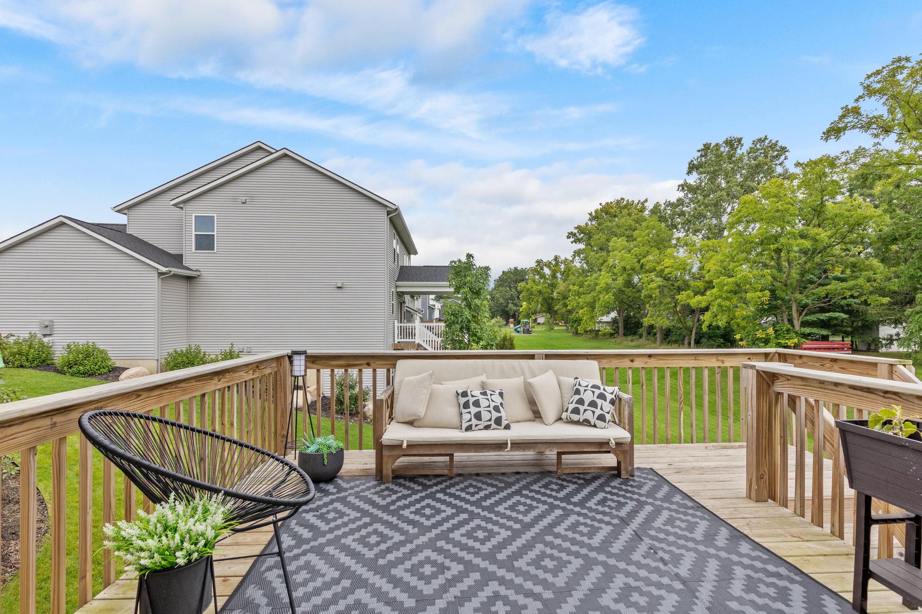 6664 Inwood Ridge Drive NE Rockford MI 49341