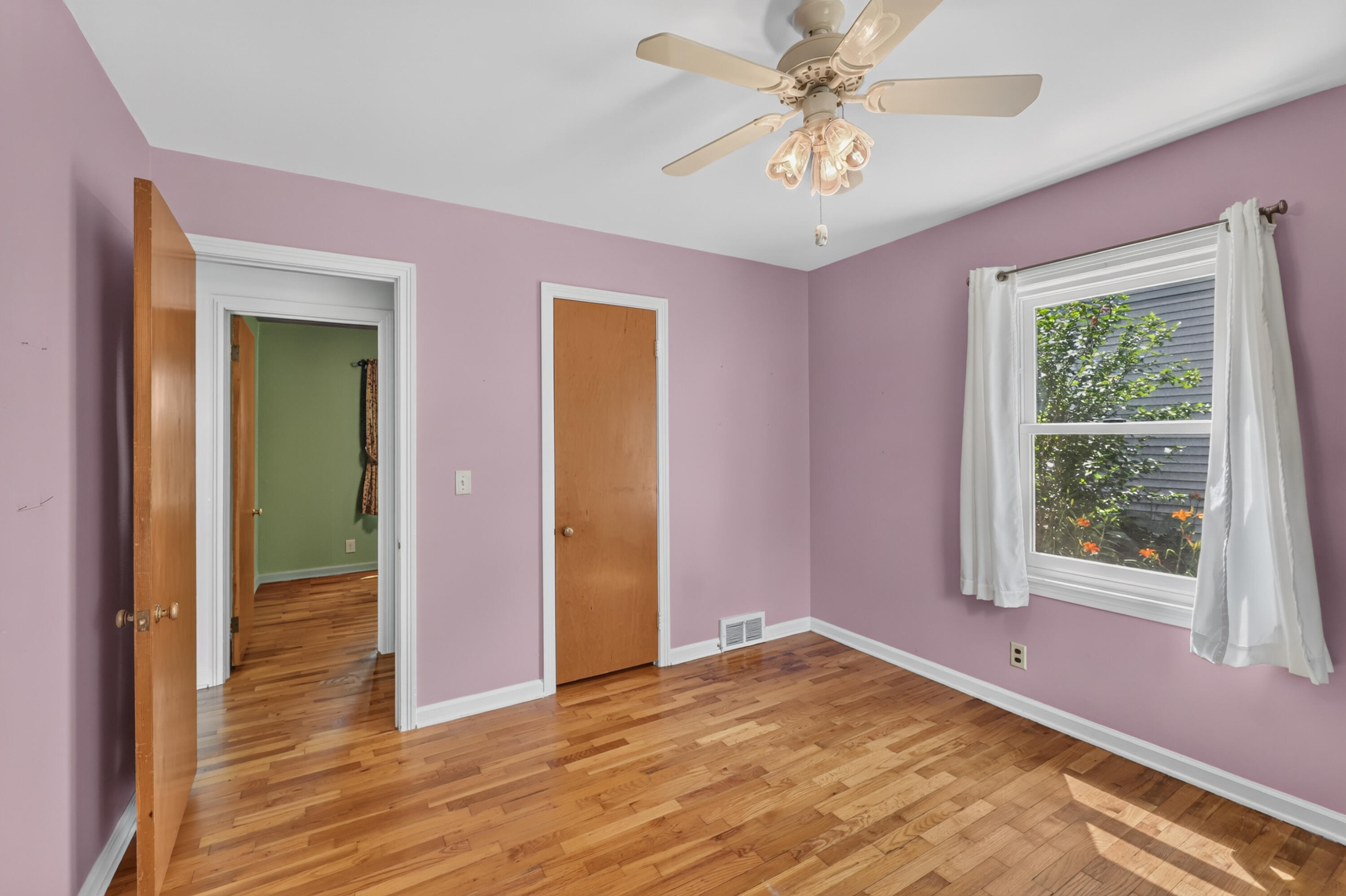 1612 Homecrest Avenue Kalamazoo MI 49001