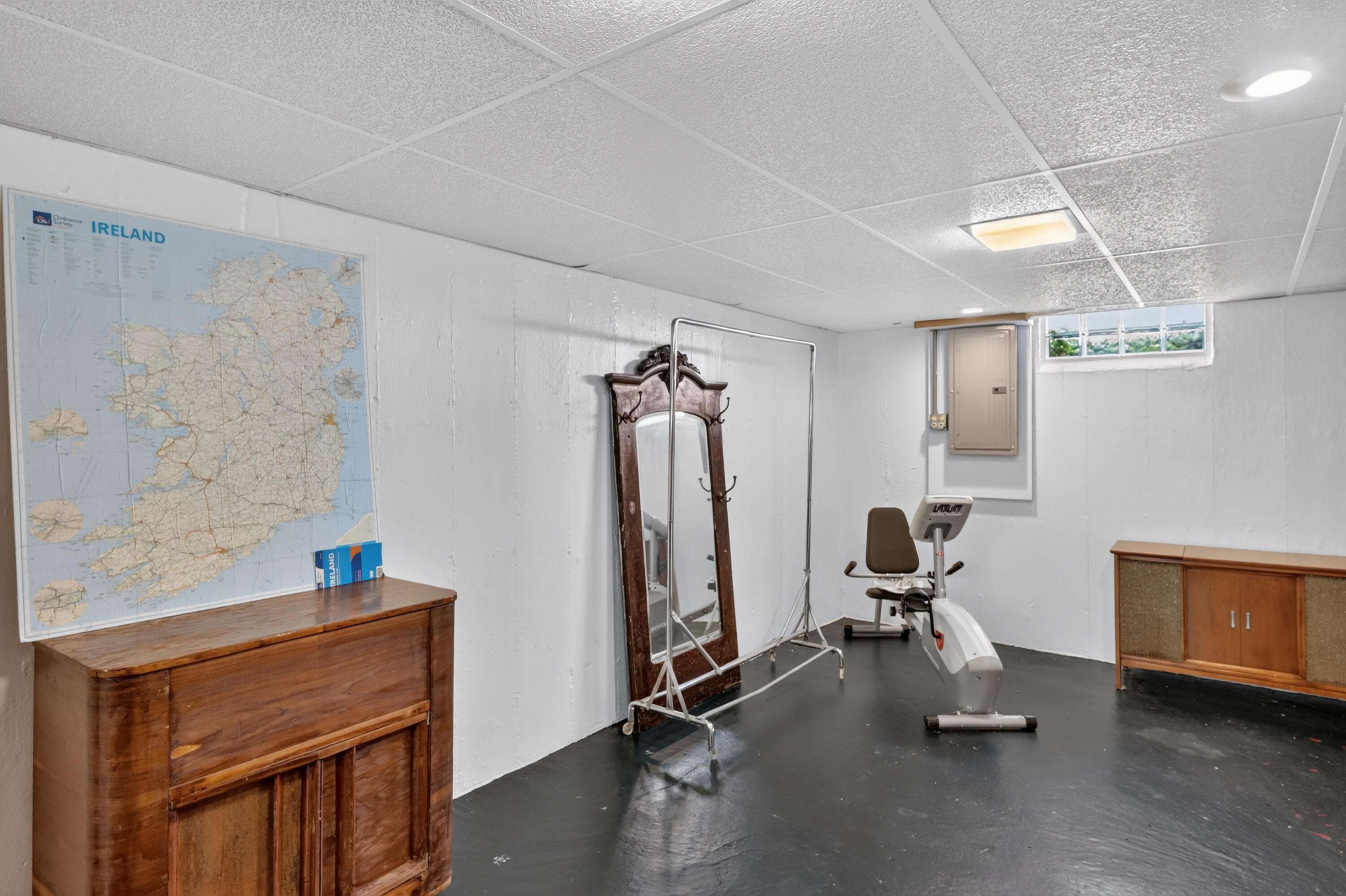 1612 Homecrest Avenue Kalamazoo MI 49001
