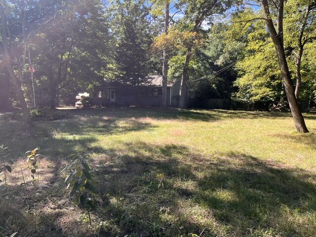 337 N Weber Road Muskegon MI 49445