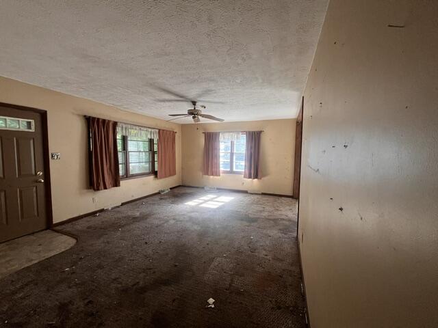 337 N Weber Road Muskegon MI 49445