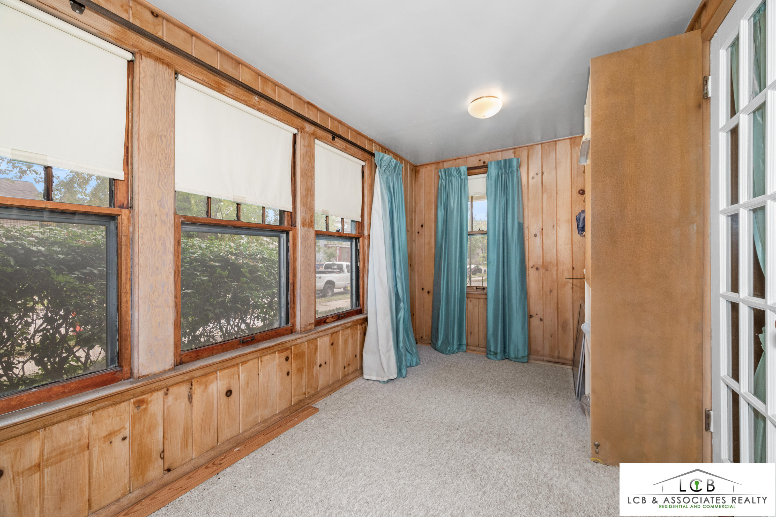 843 Temple Street SE Grand Rapids MI 49507