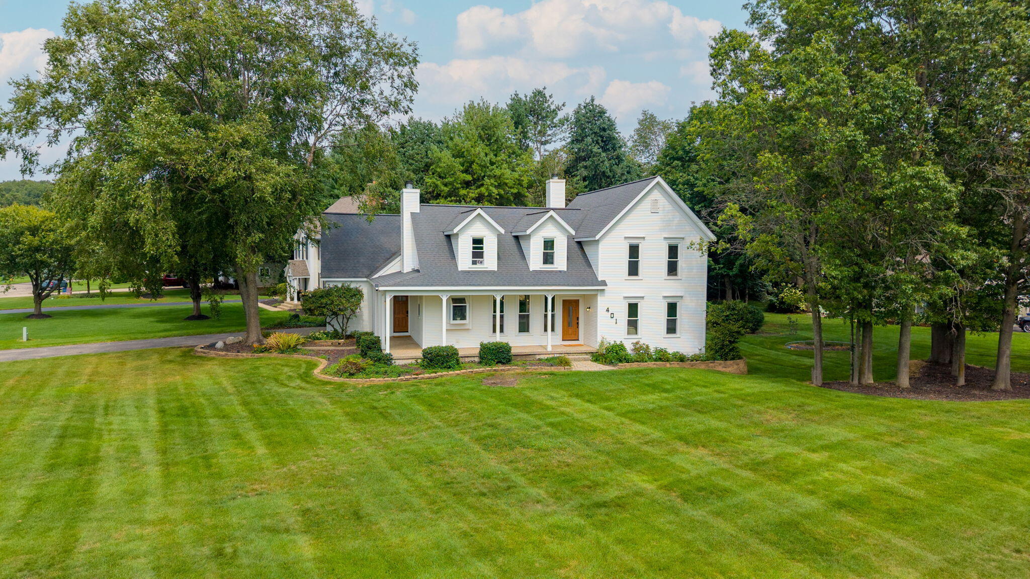 401 Erin Isle Court Holland MI 49424