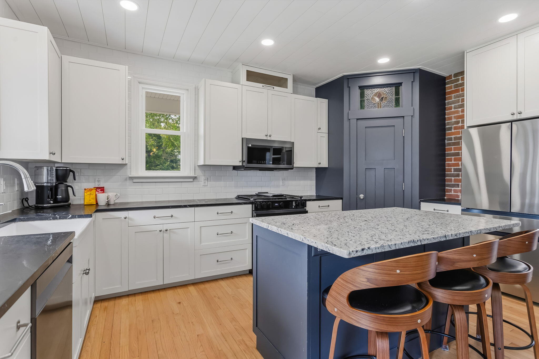401 Erin Isle Court Holland MI 49424