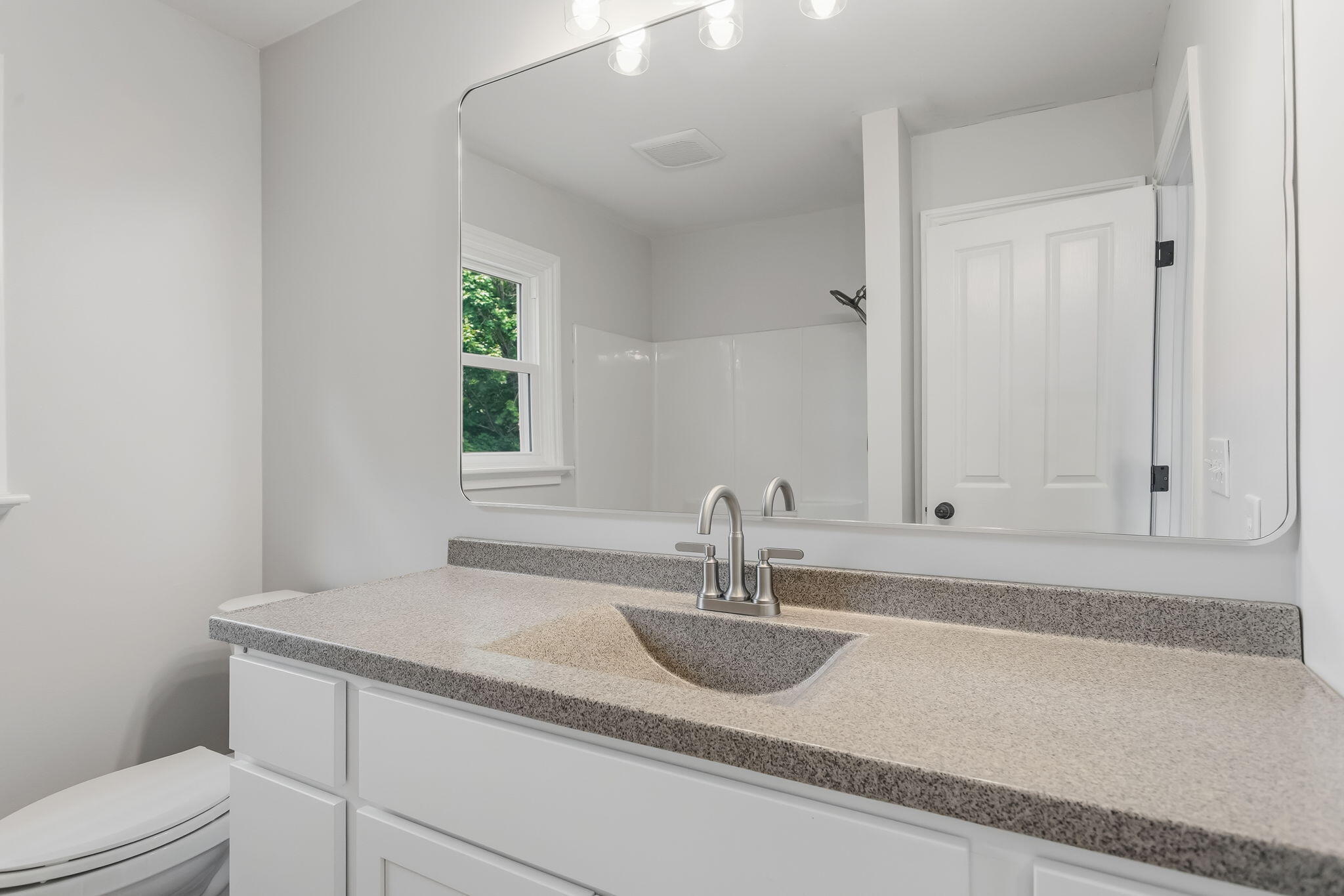 401 Erin Isle Court Holland MI 49424