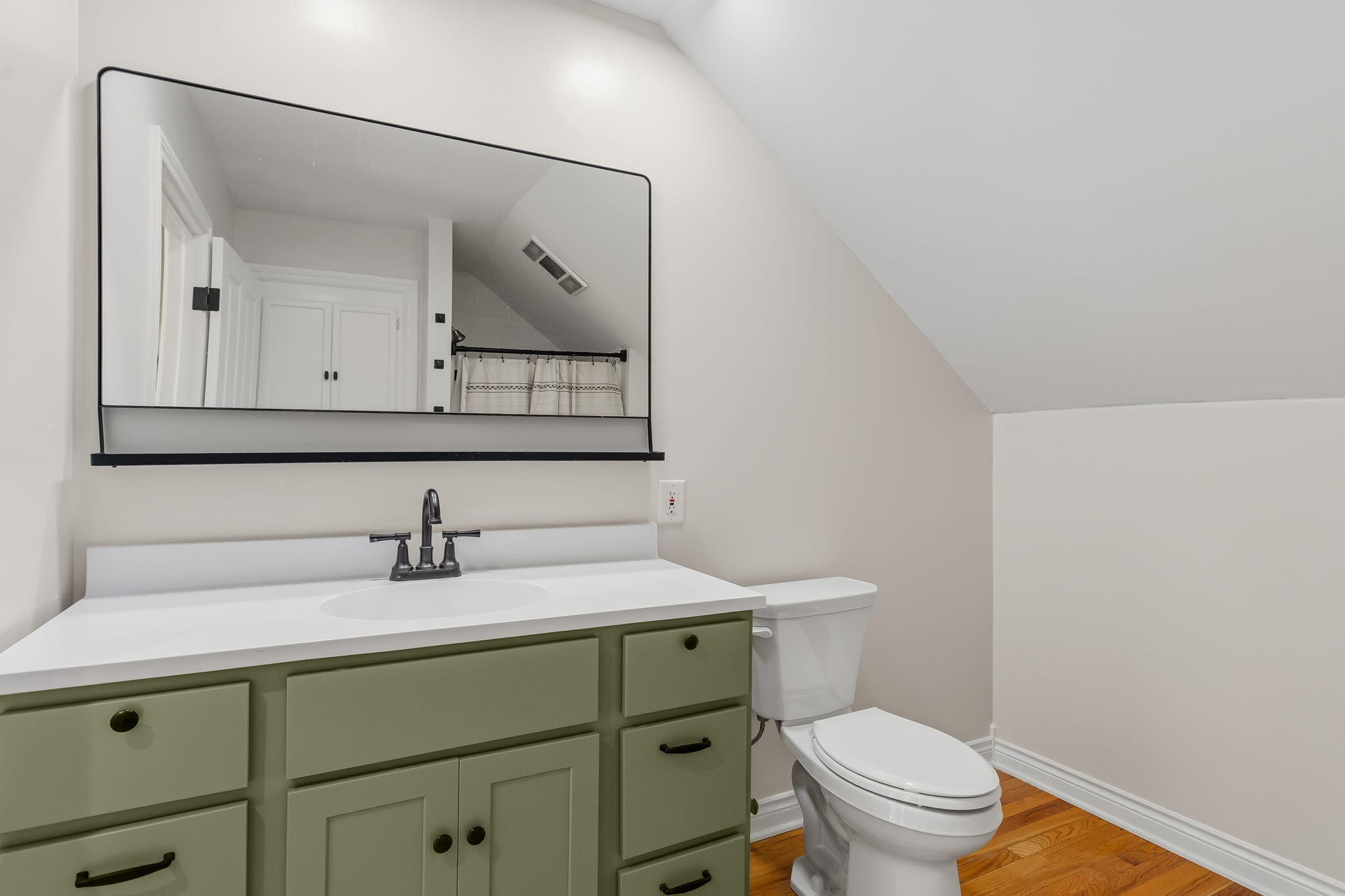 401 Erin Isle Court Holland MI 49424