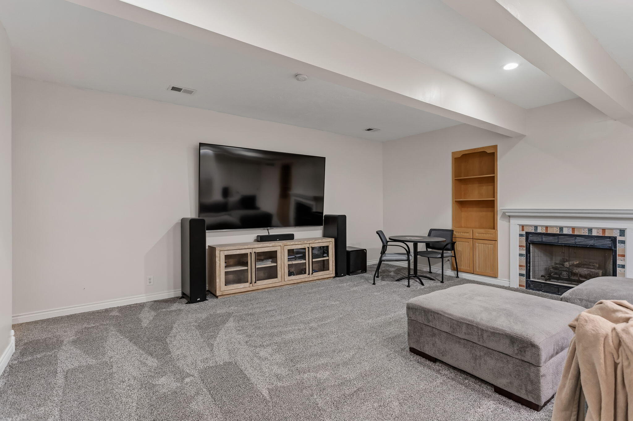 401 Erin Isle Court Holland MI 49424
